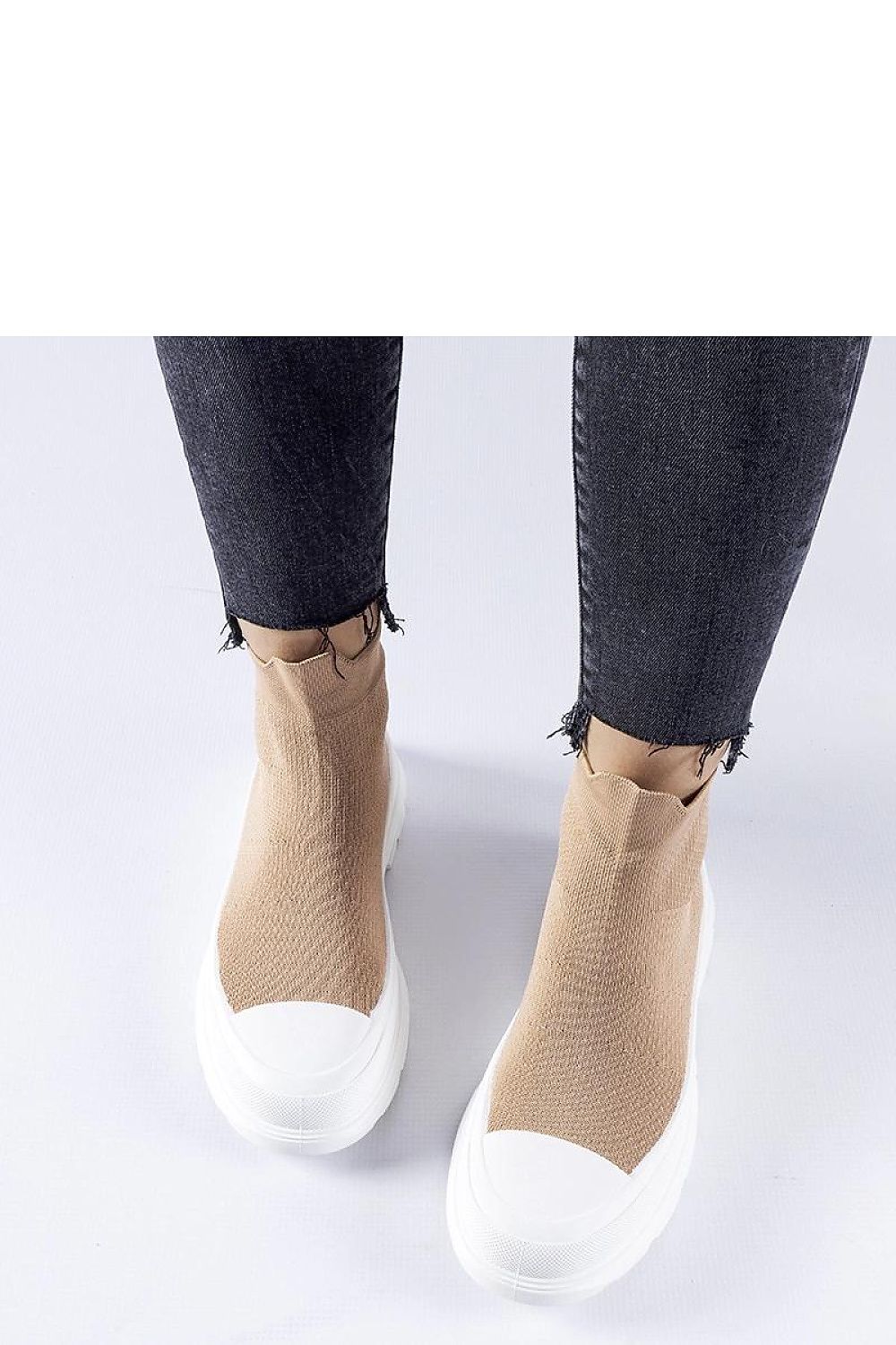  Tenişi model 207589 Solea 