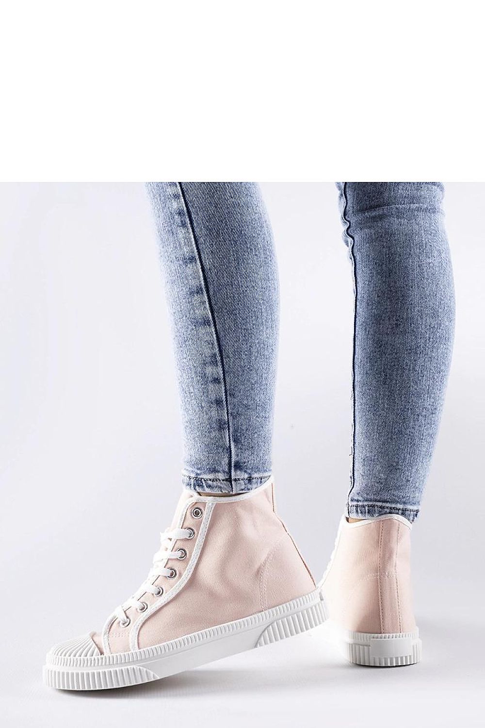  Tenişi model 207596 Solea 