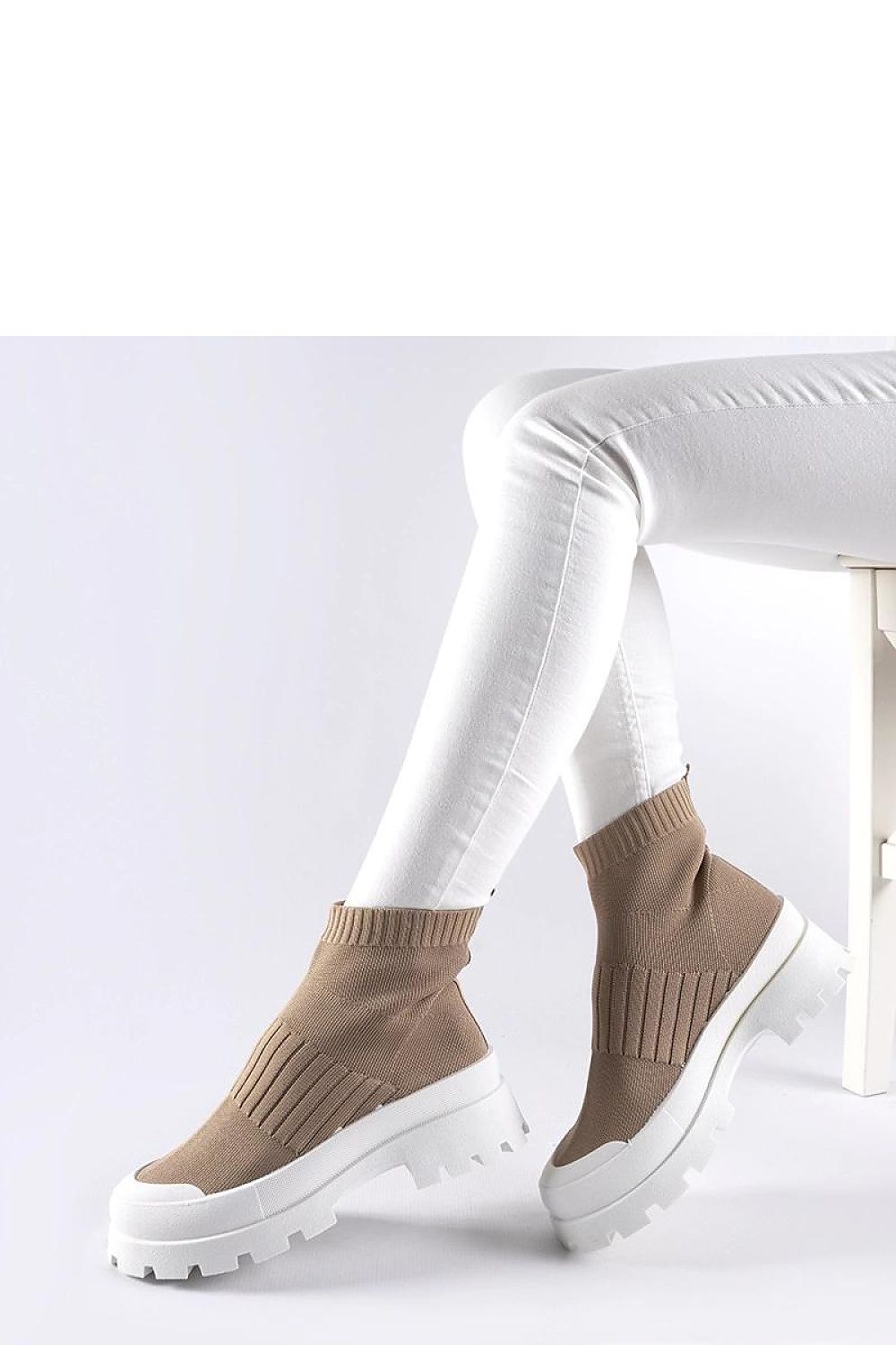  Pantofi de sport model 207607 Solea 