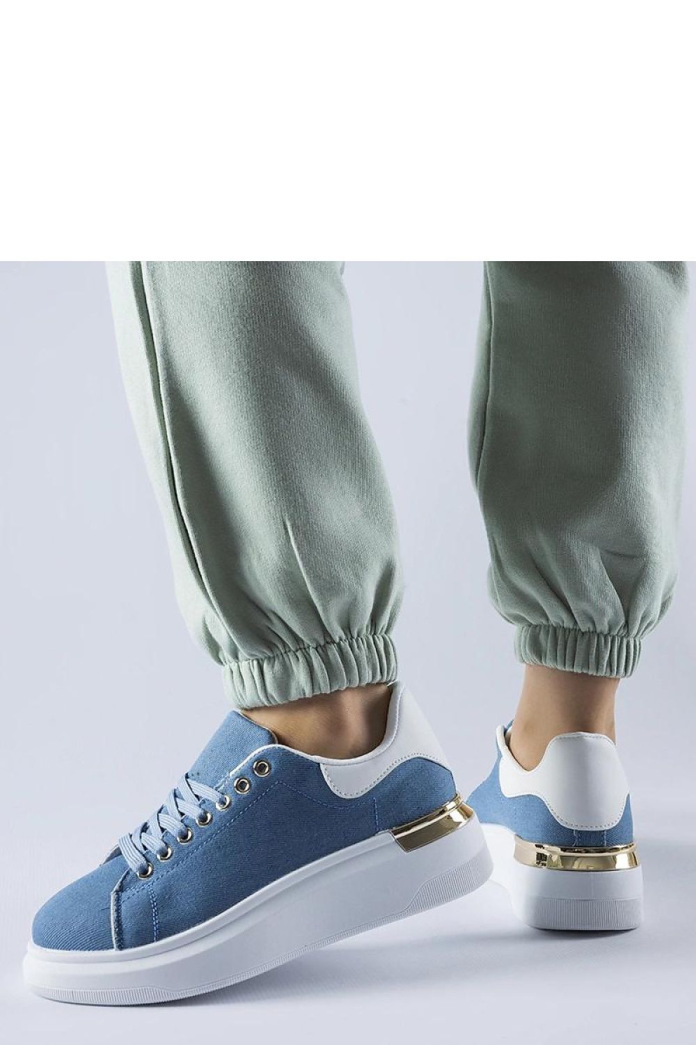  Pantofi sport pe platformă model 207619 Solea 
