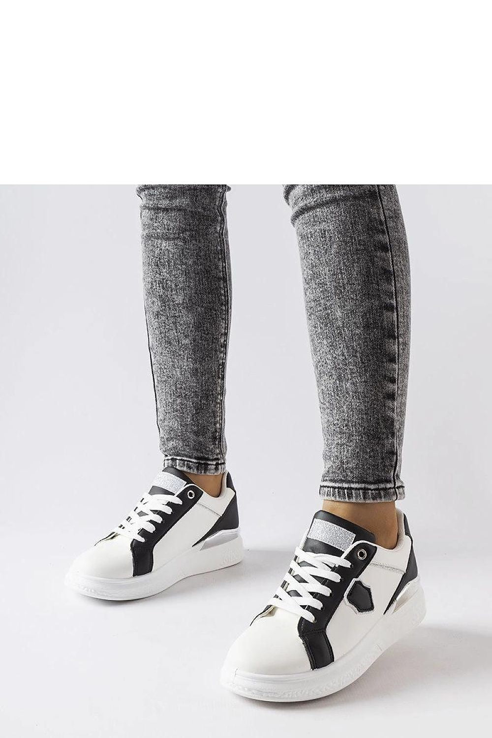 Pantofi de sport model 207724 Solea 