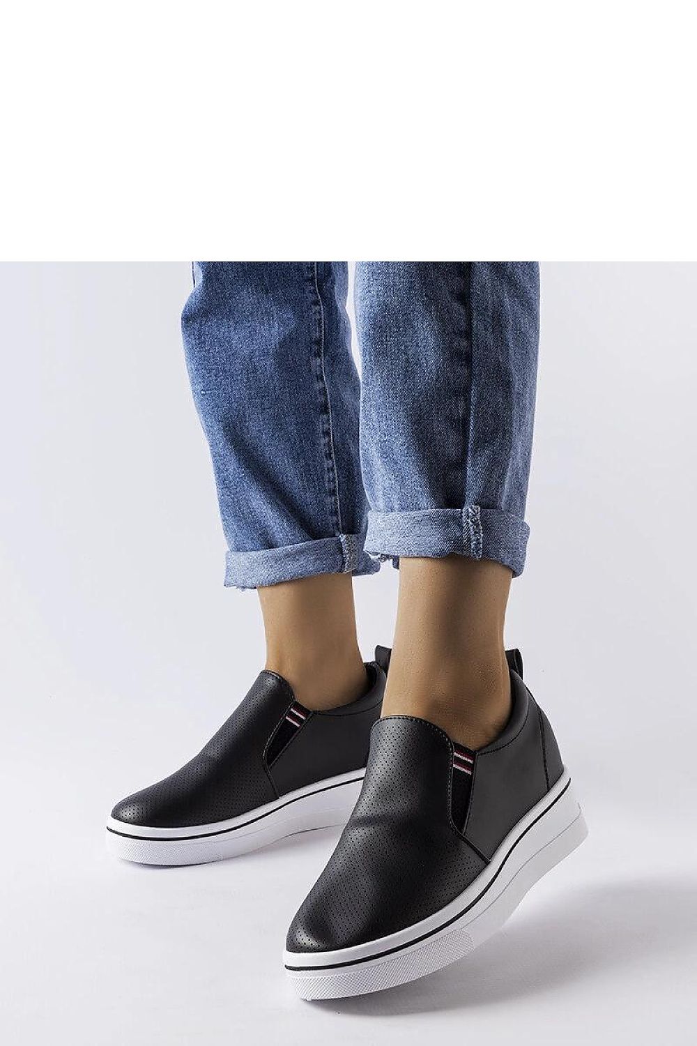  Adidași cu toc de tip platformă model 207762 Solea 