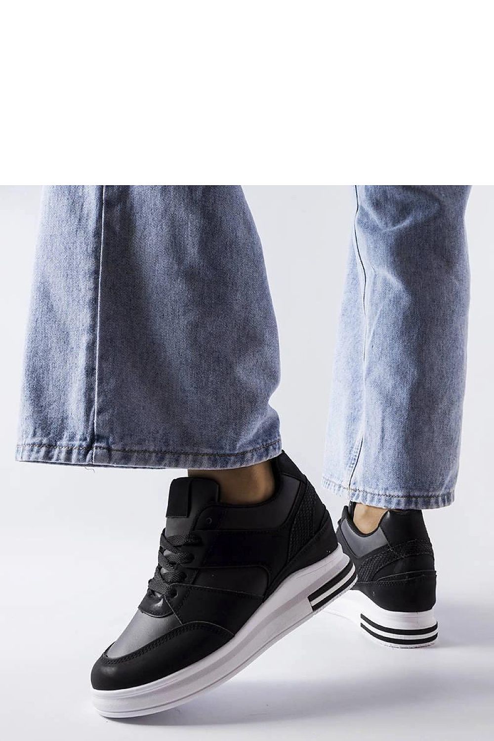  Adidași cu toc de tip platformă model 207917 Solea 