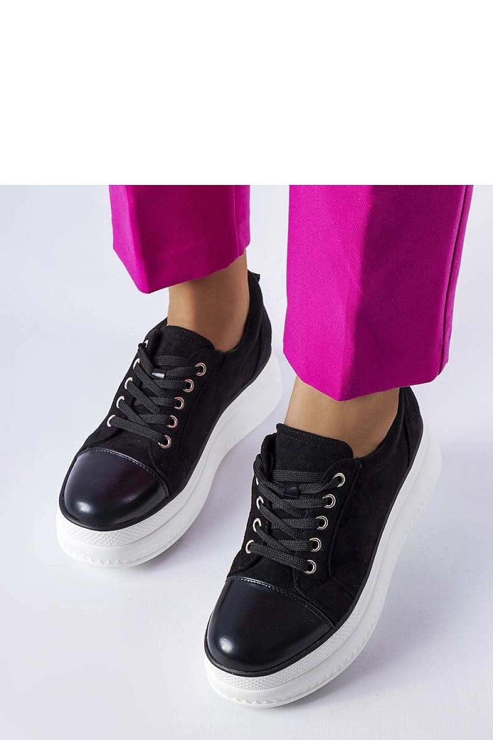  Tenişi model 207952 Solea 