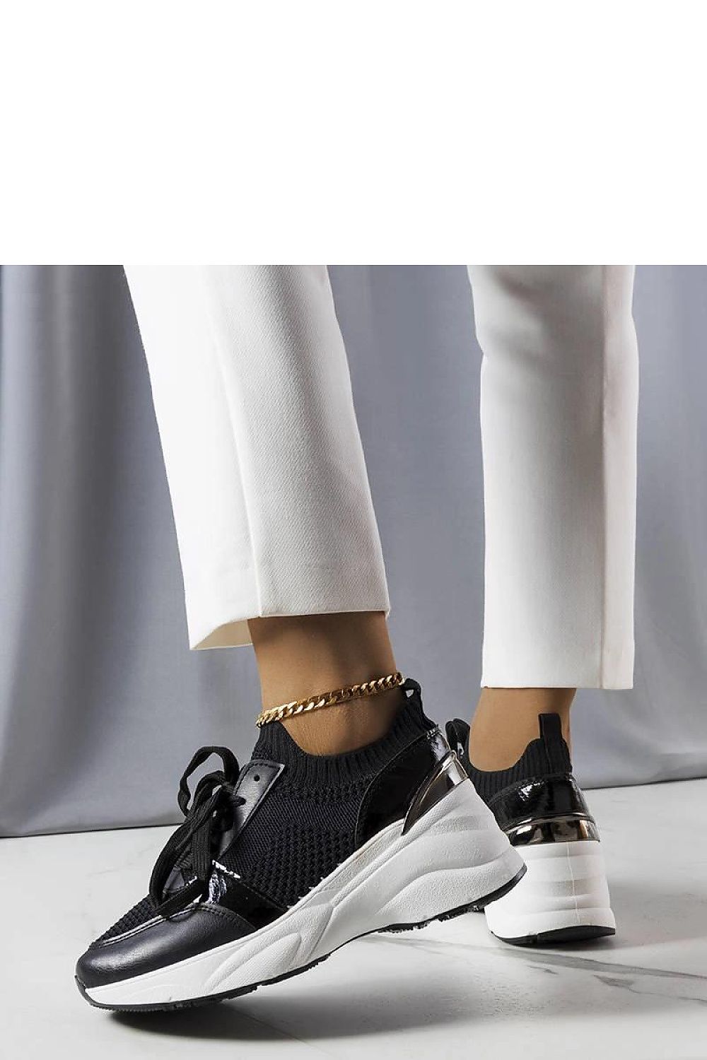  Adidași cu toc de tip platformă model 207993 Solea 