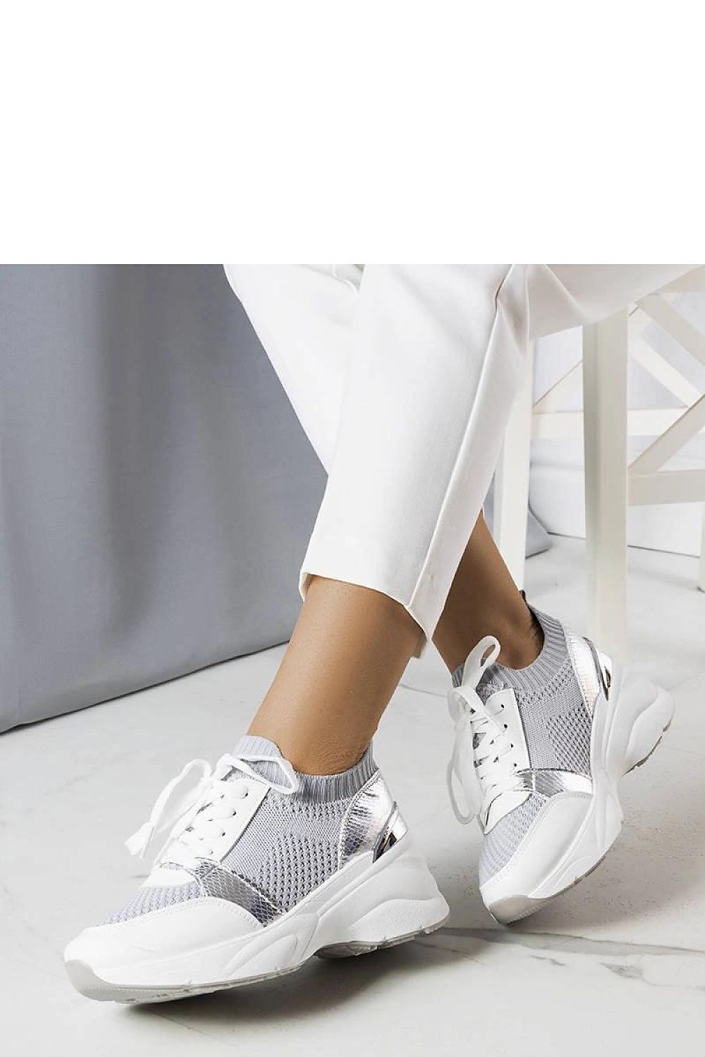  Adidași cu toc de tip platformă model 207995 Solea 
