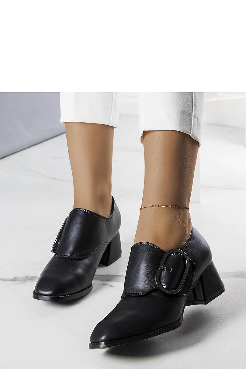  Pantofi cu toc simplu model 208023 Solea 
