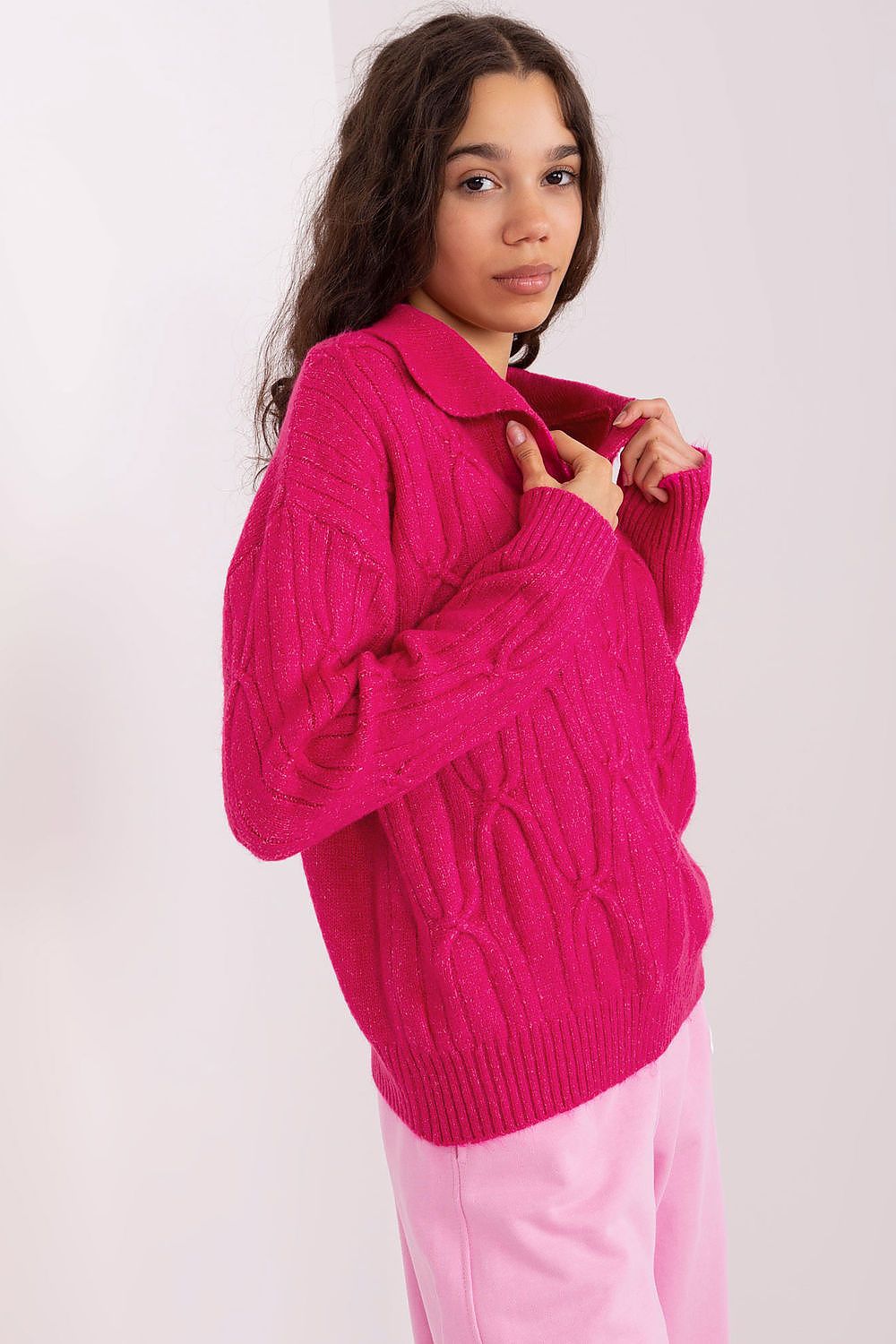  Pulover model 208285 AT 
