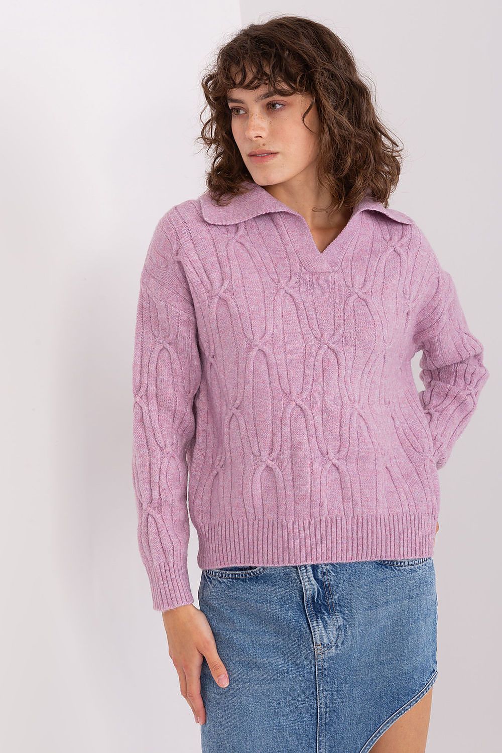  Pulover model 208288 AT 