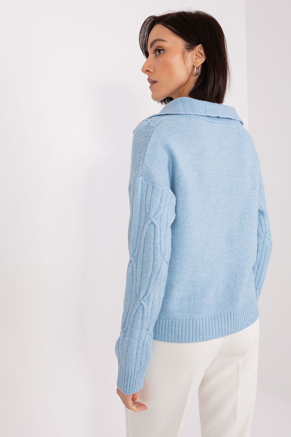  Pulover model 208289 AT 