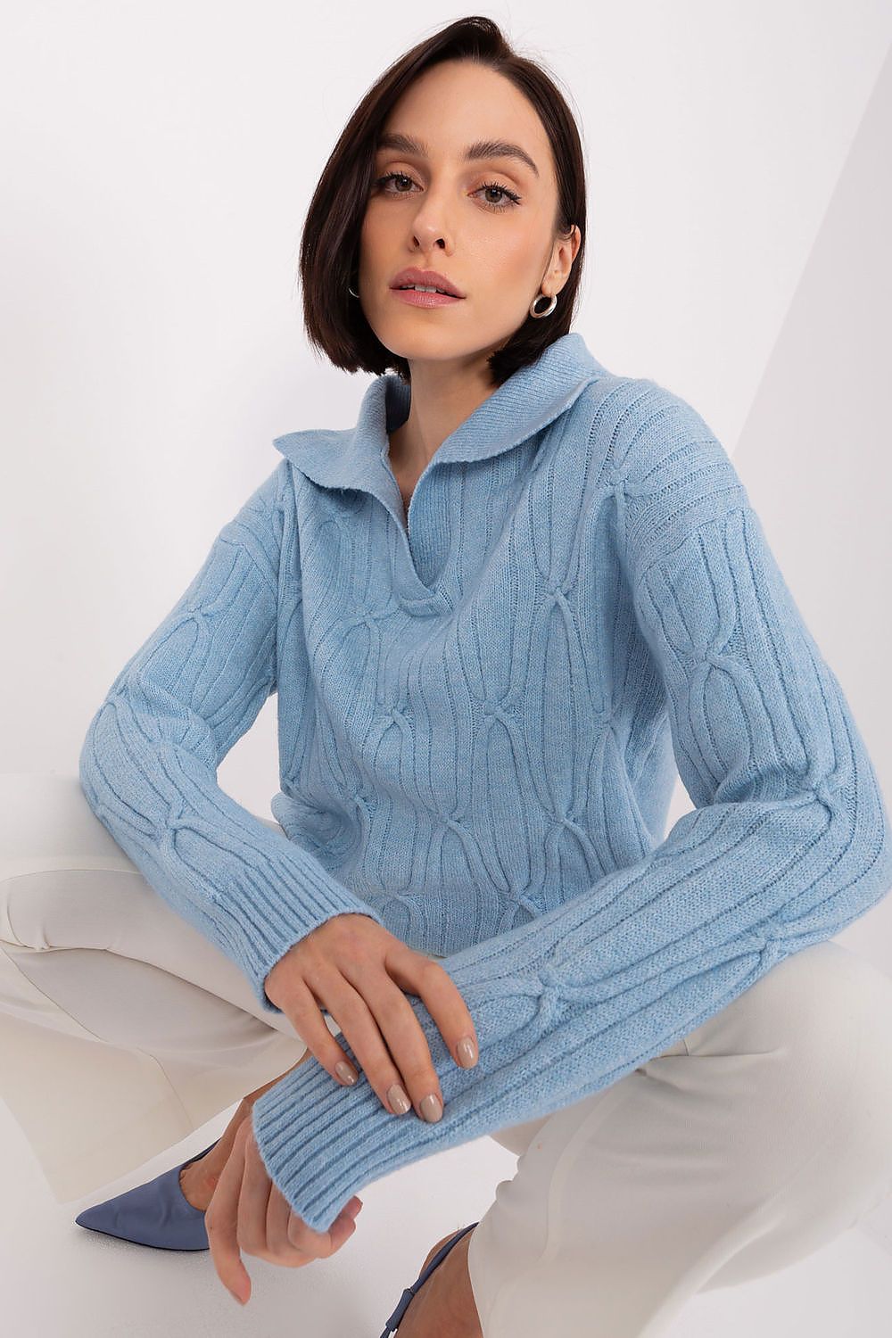  Pulover model 208289 AT 