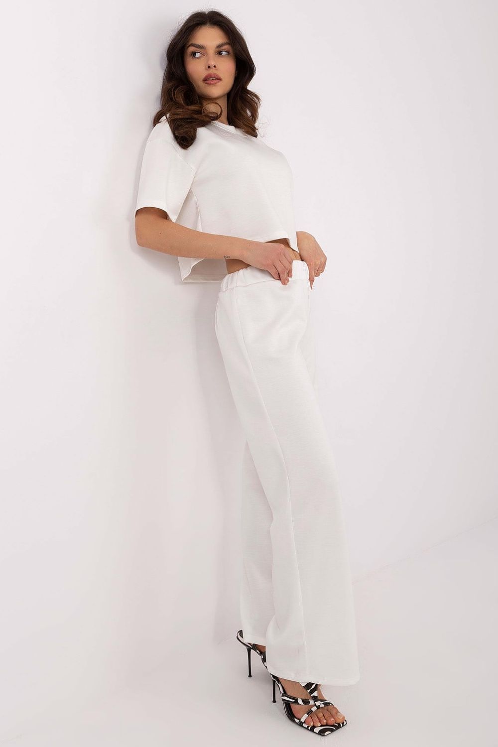  Completă model 208677 Italy Moda 