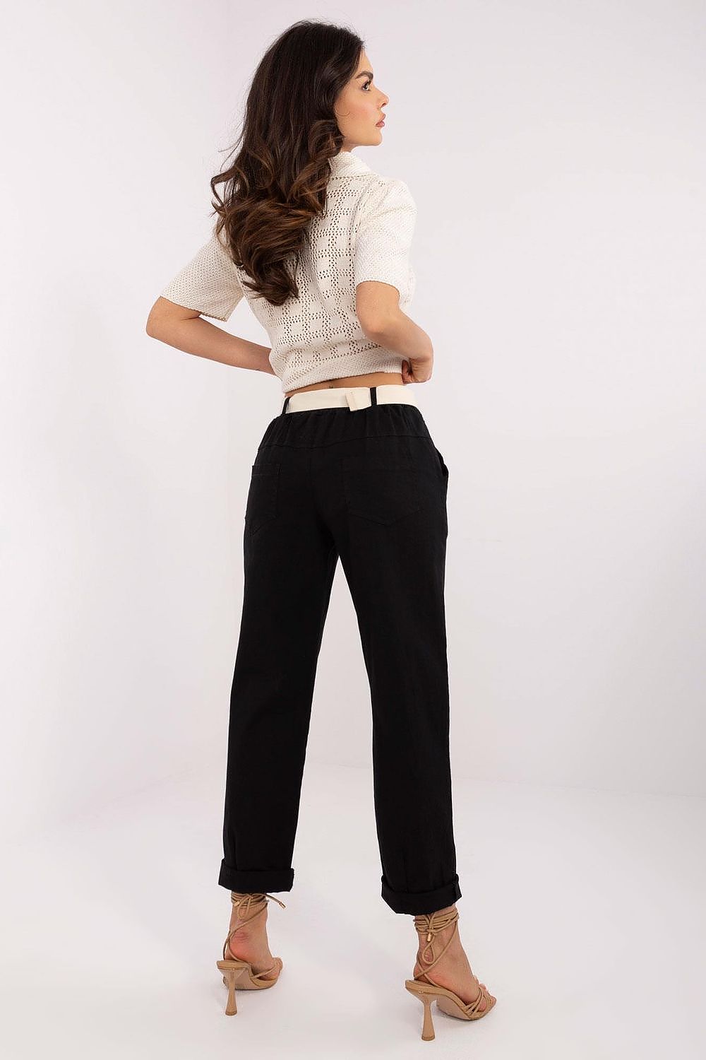  Pantaloni de damă model 208689 Italy Moda 