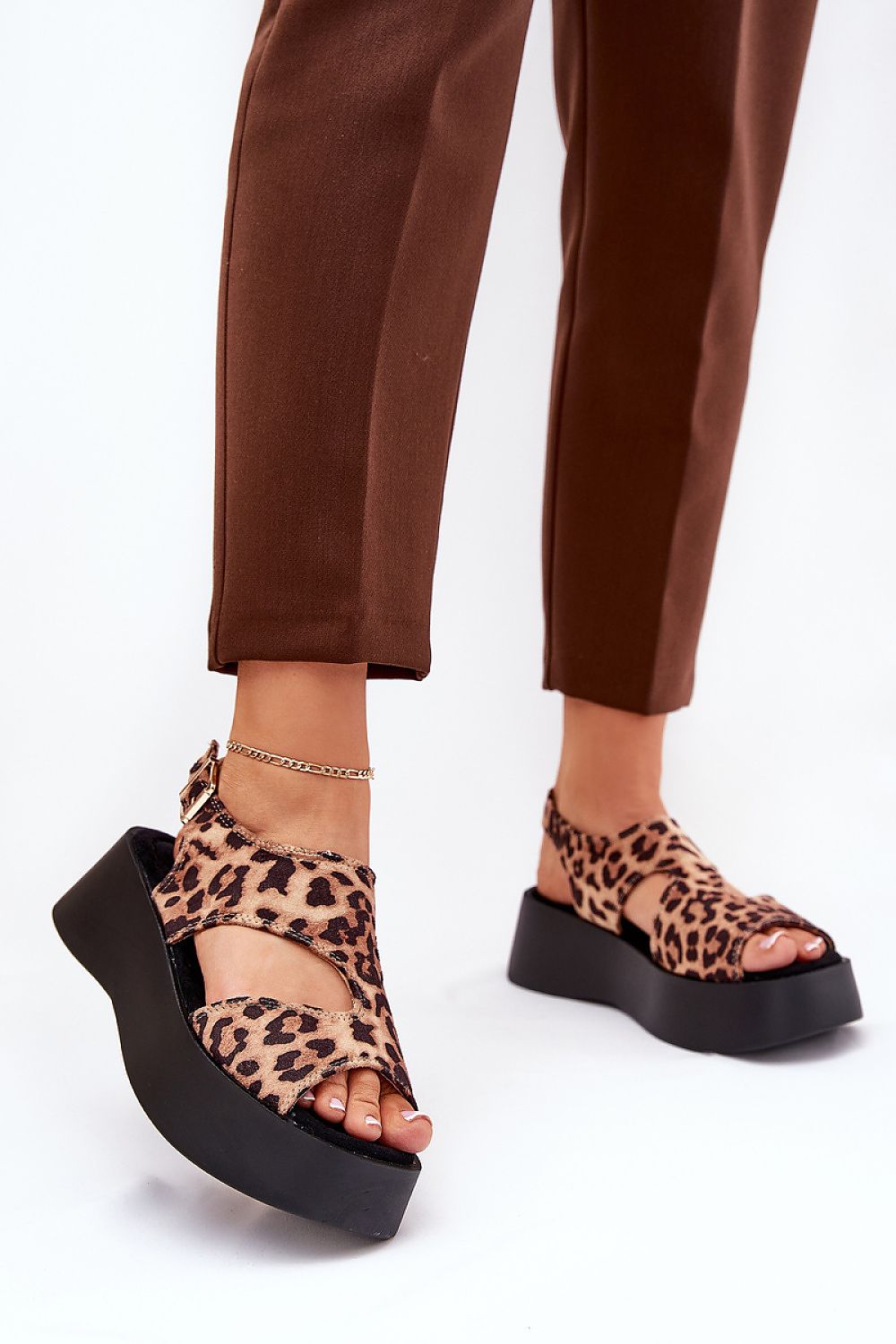  Sandale cu talpă tip pană model 209901 Step in style 