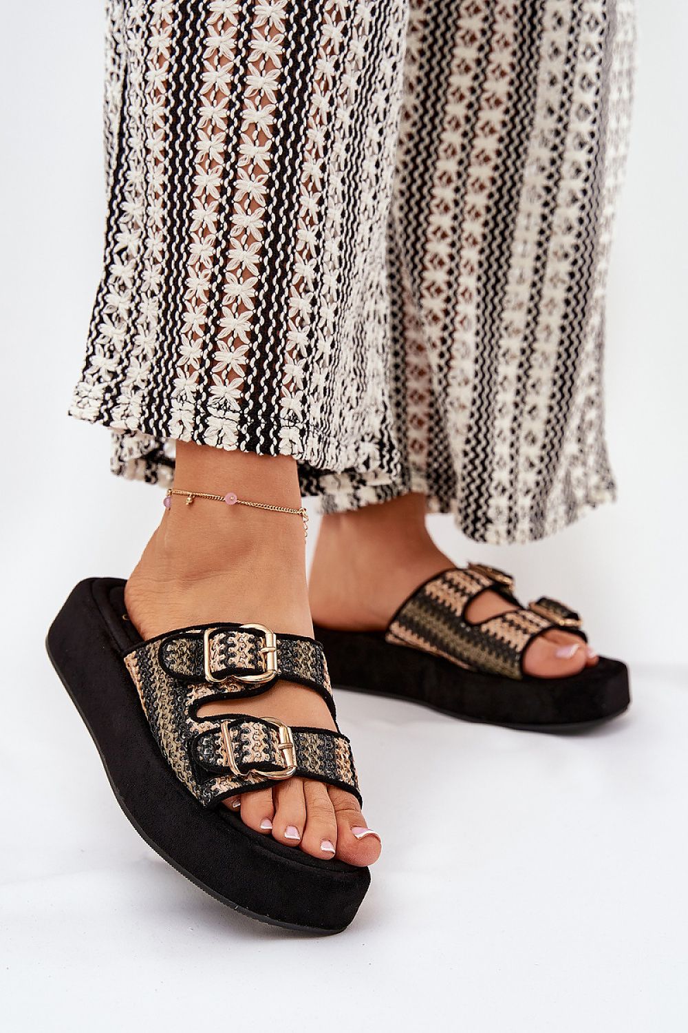  Papuci cu platformă model 209946 Step in style 