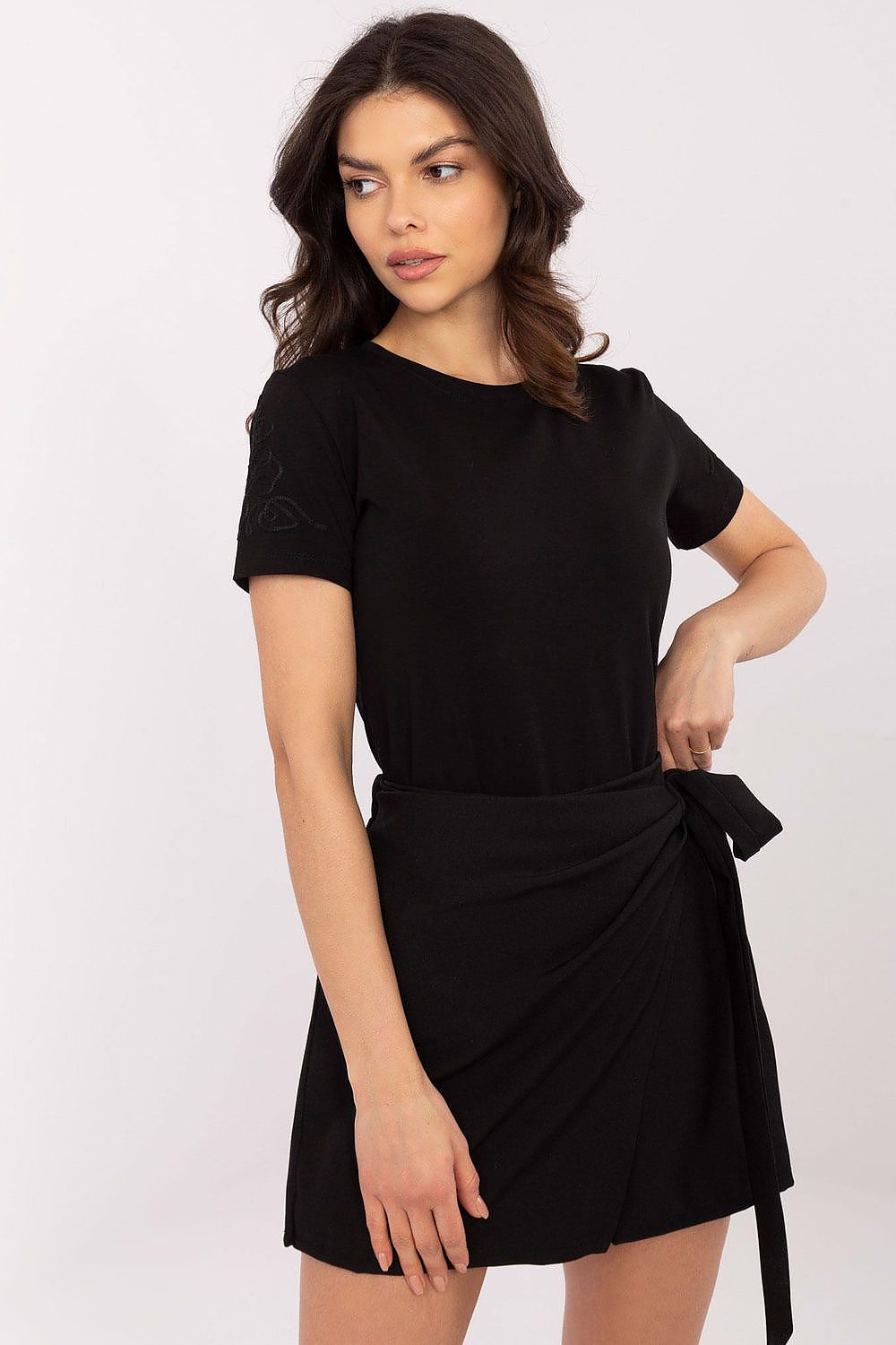  Tricou model 210660 Relevance 