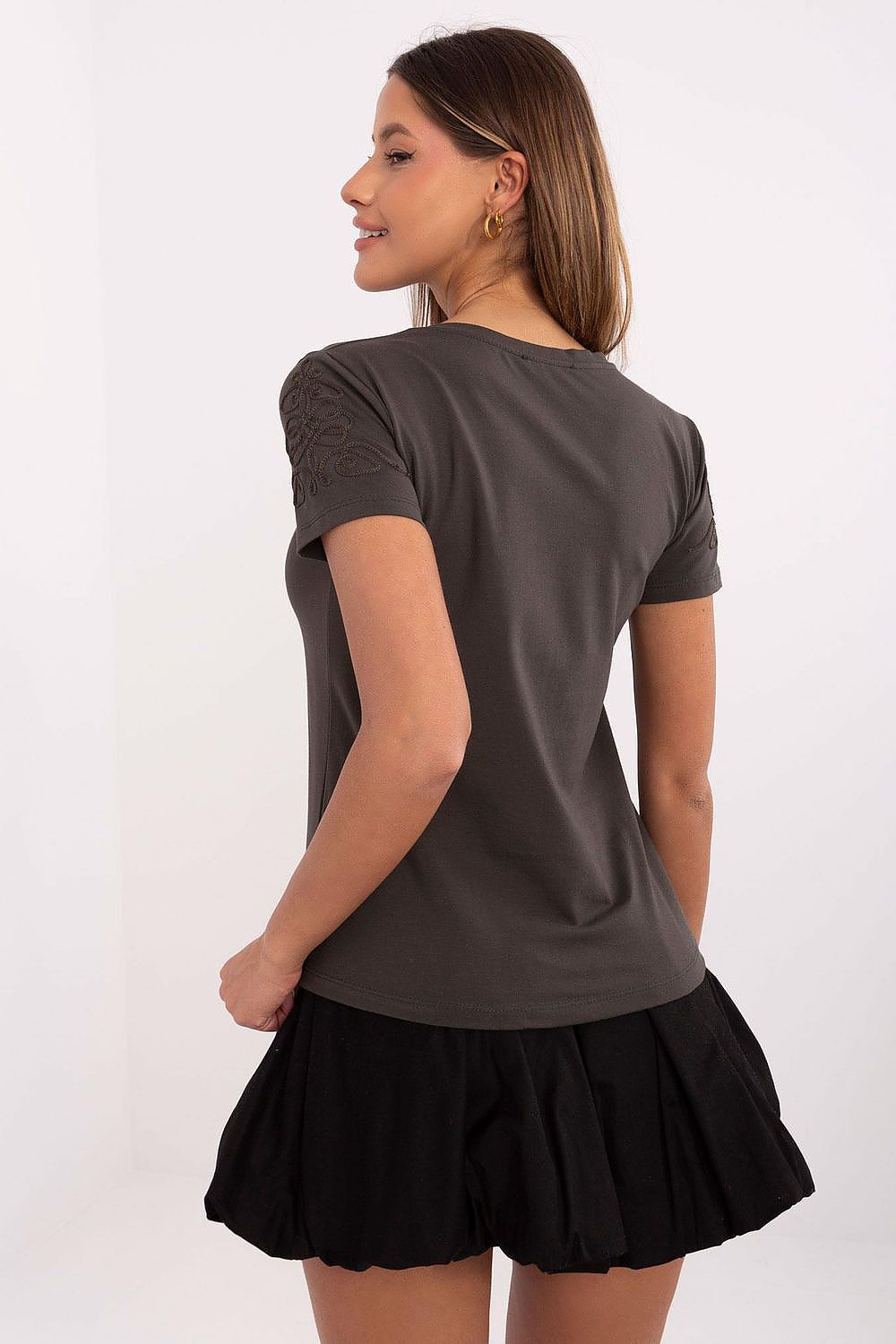  Tricou model 210661 Relevance 