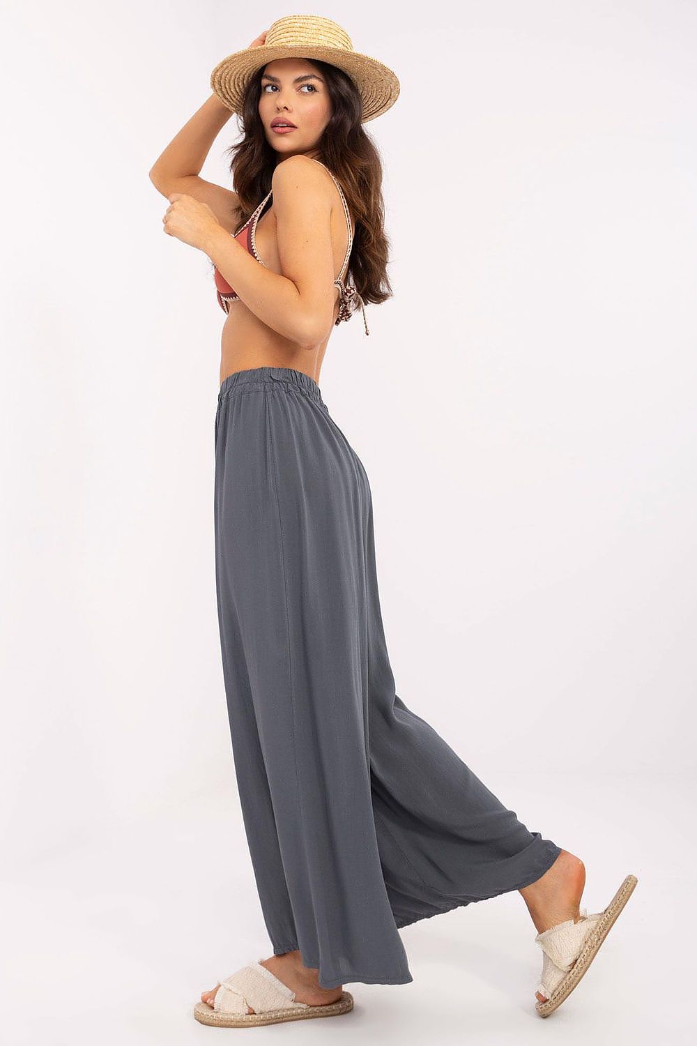  Pantaloni de damă model 210677 Och Bella 