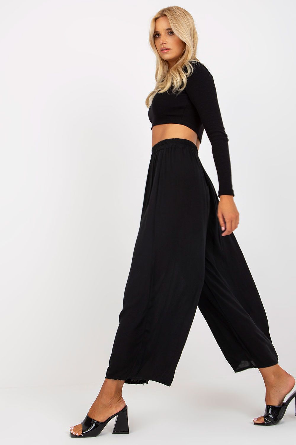  Pantaloni de damă model 210679 Och Bella 