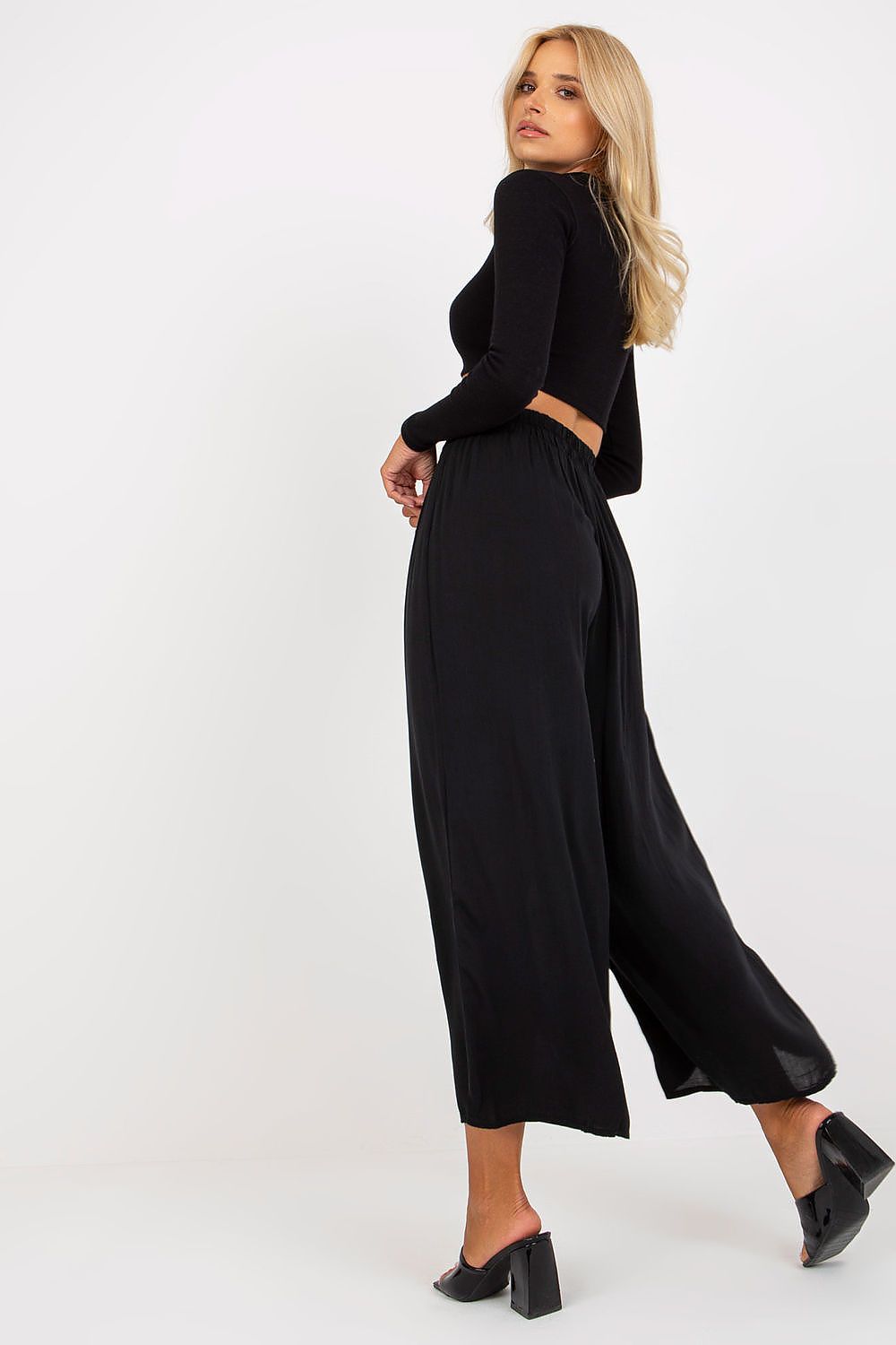  Pantaloni de damă model 210679 Och Bella 