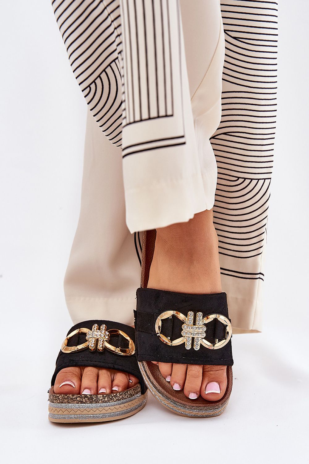  Papuci cu platformă model 210751 Step in style 