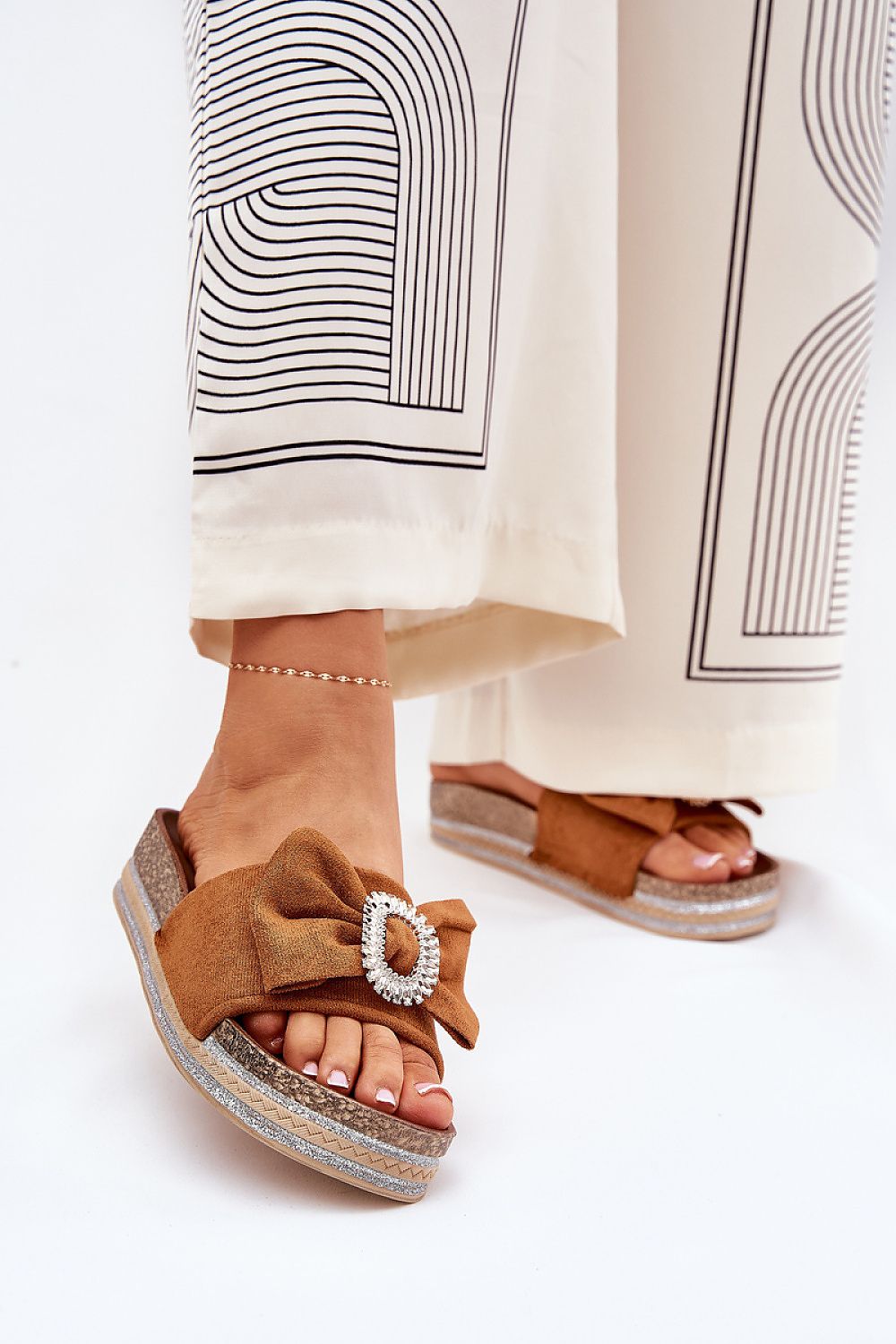  Papuci cu platformă model 210763 Step in style 