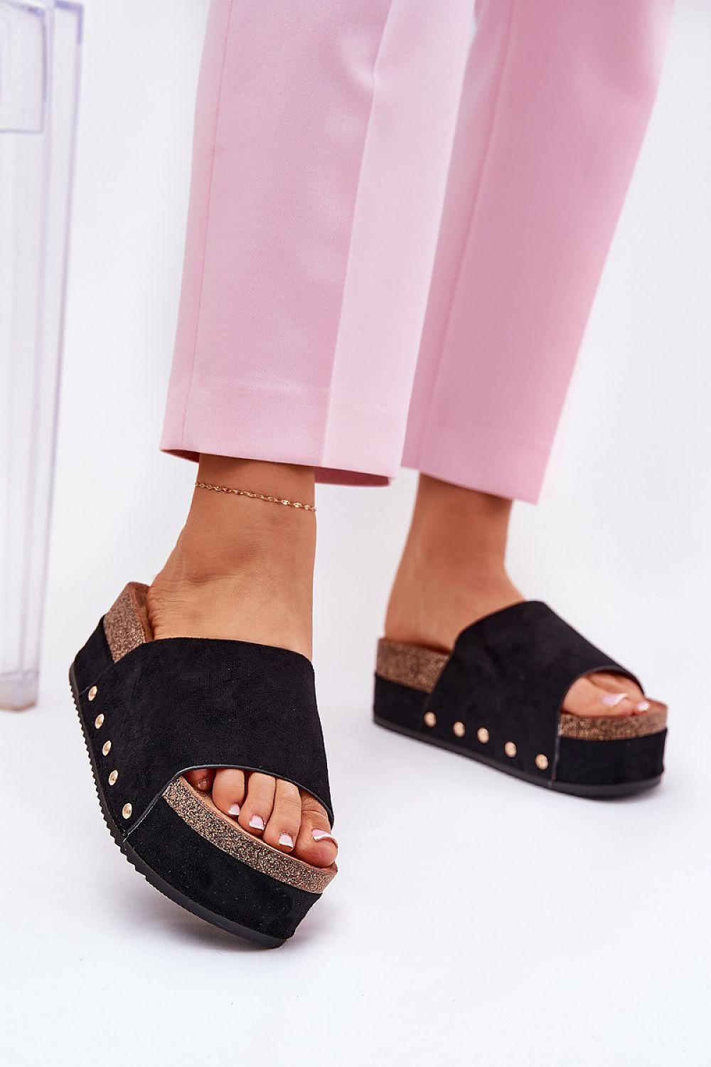 Şlapi model 210773 Step in style 