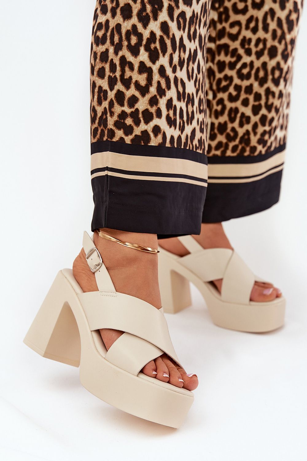  Sandale cu toc model 210800 Step in style 