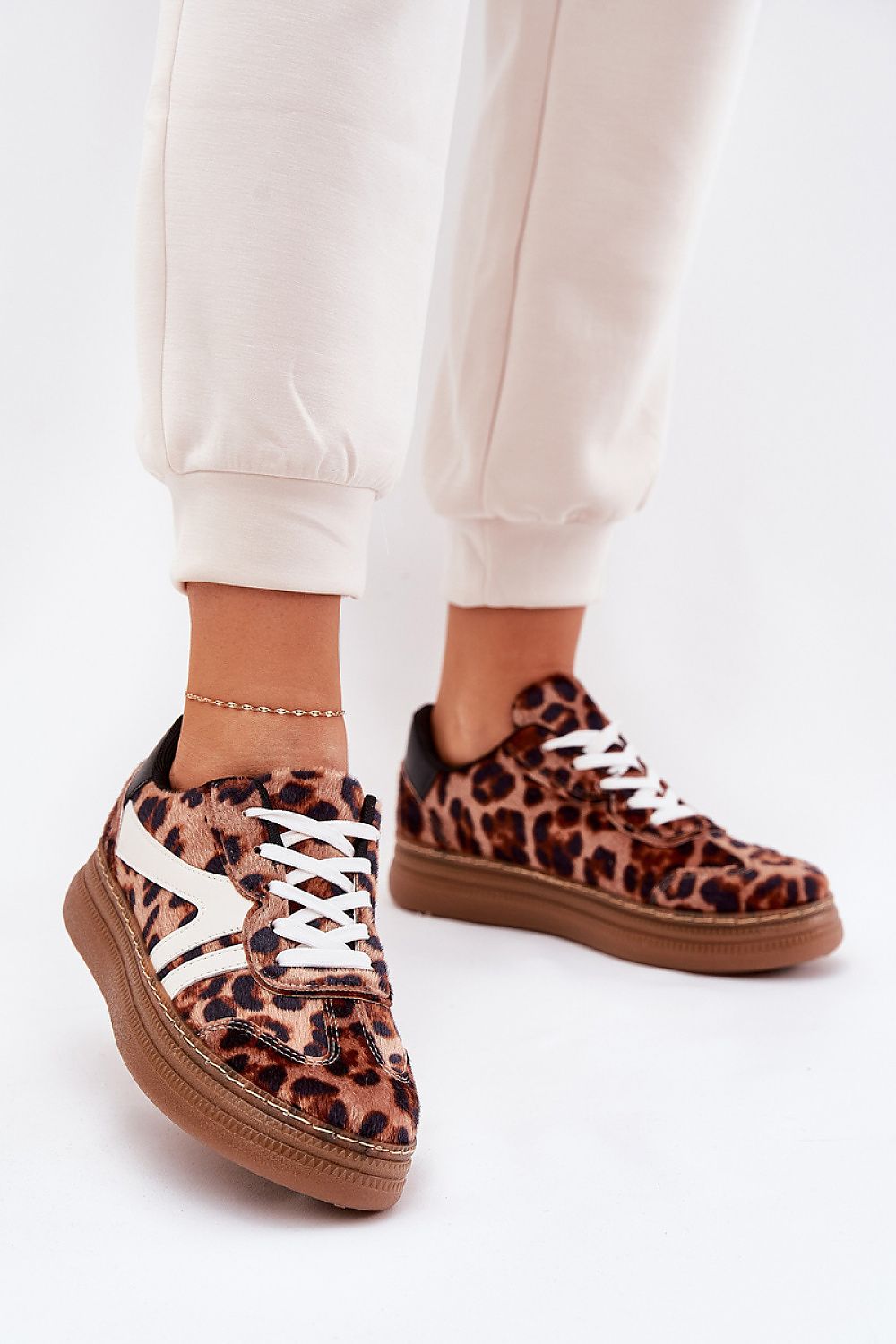  Pantofi sport pe platformă model 211004 Step in style 