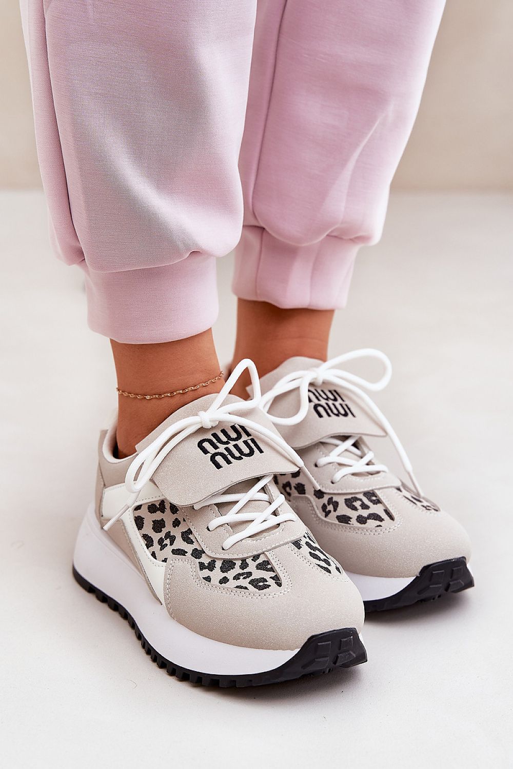  Pantofi sport pe platformă model 211007 Step in style 