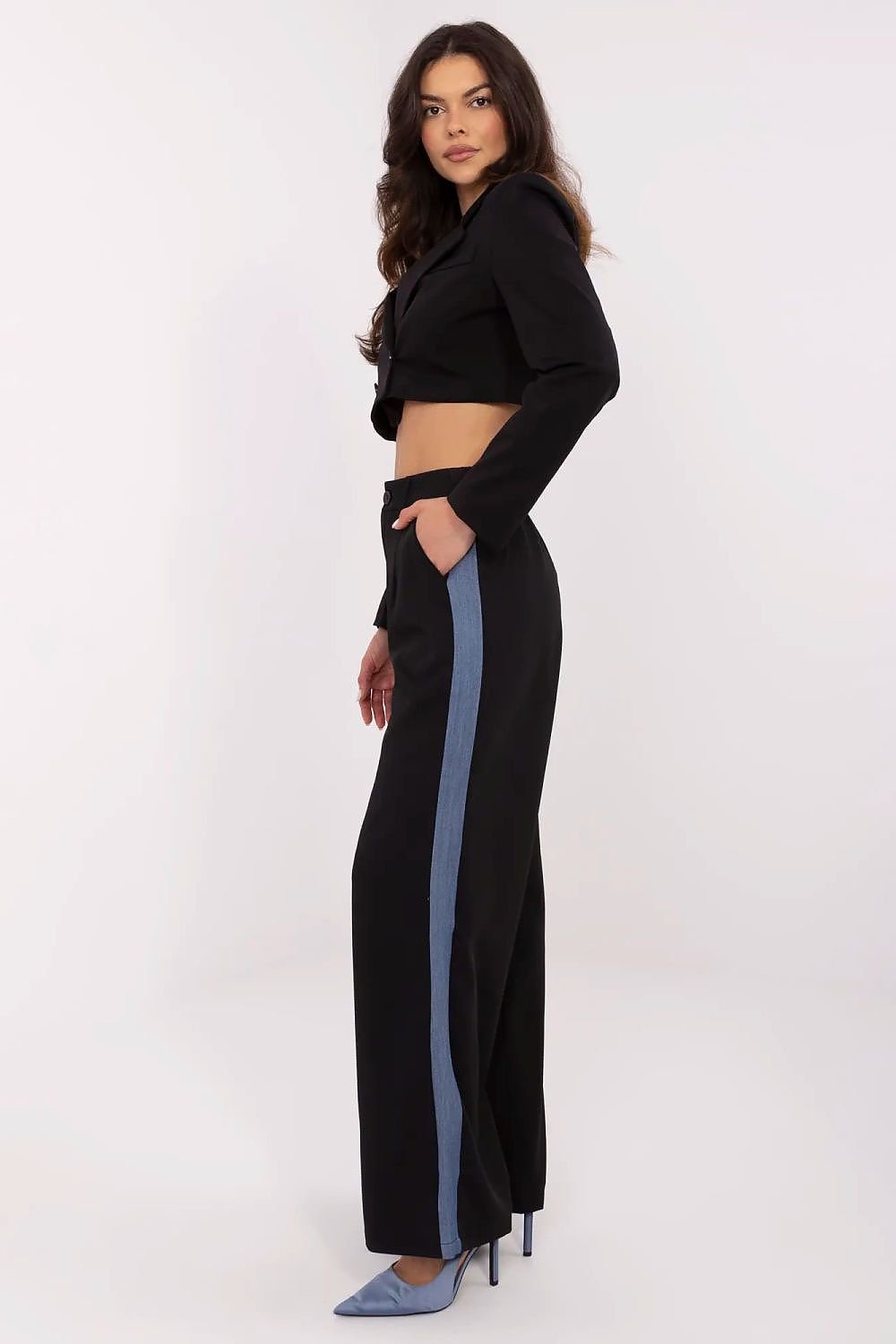  Pantaloni de damă model 211178 NM 