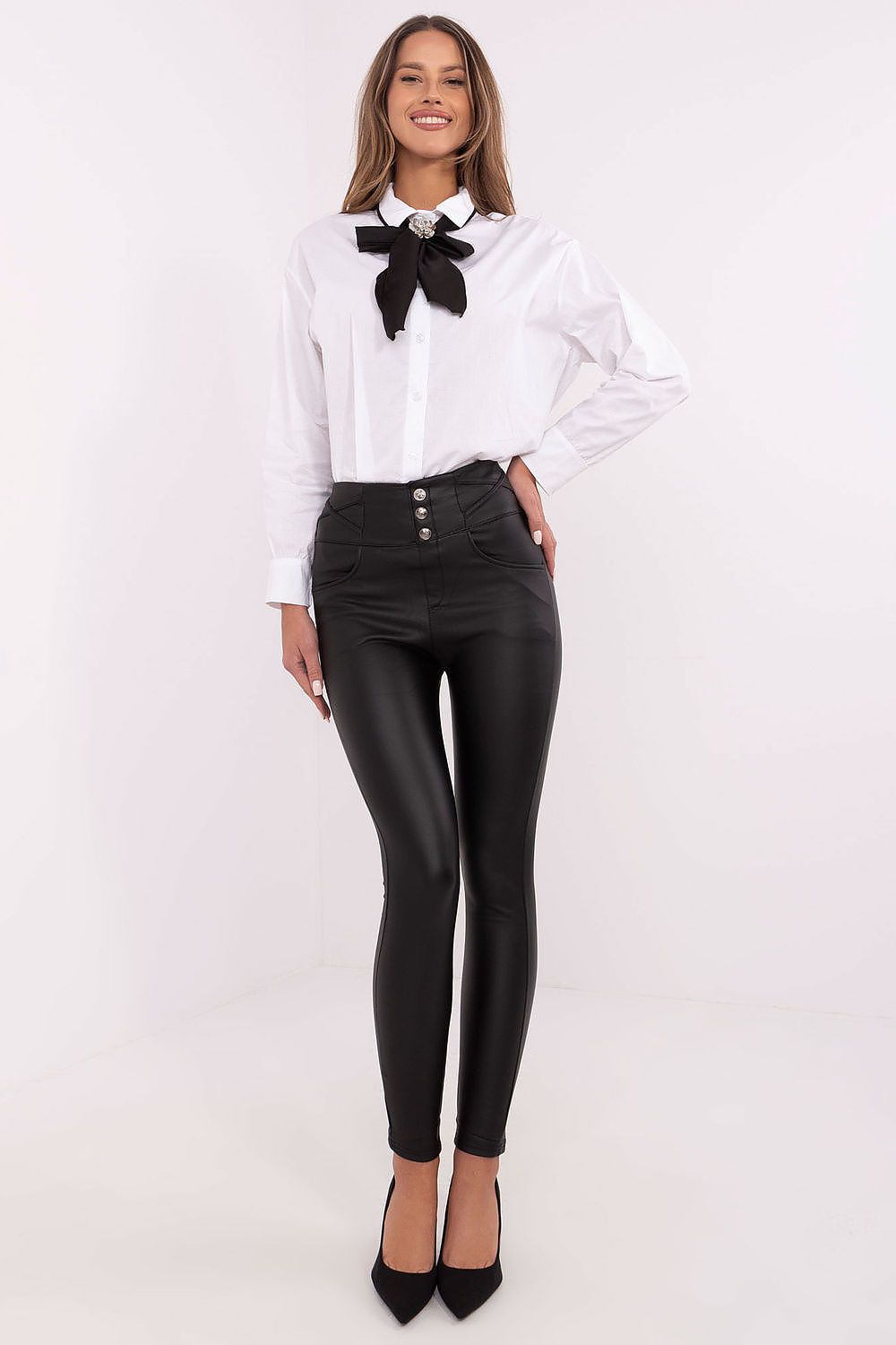  Pantaloni de damă model 211187 NM 
