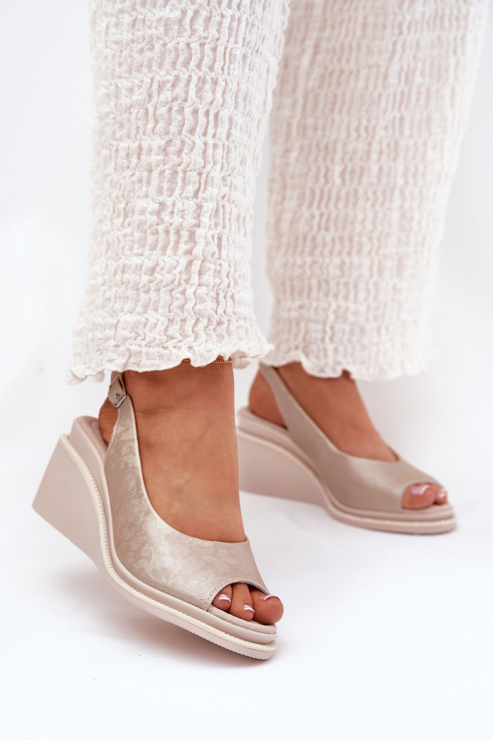  Sandale cu talpă tip pană model 211367 Step in style 