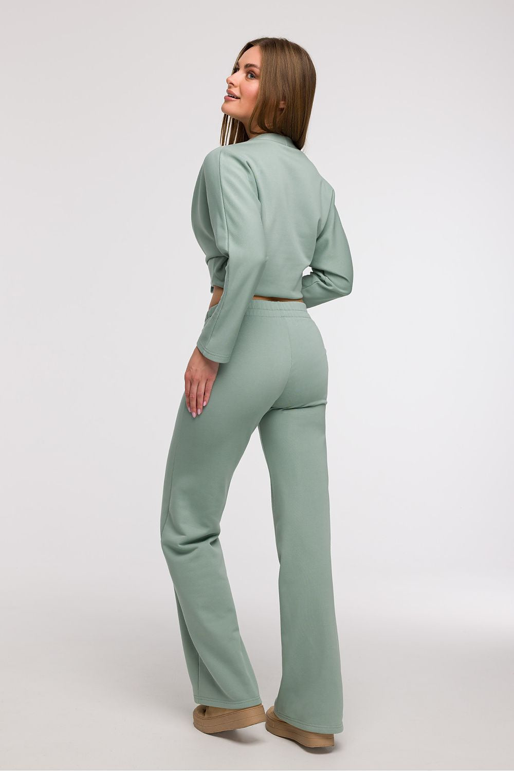  Pantaloni de trening model 211510 BeWear 