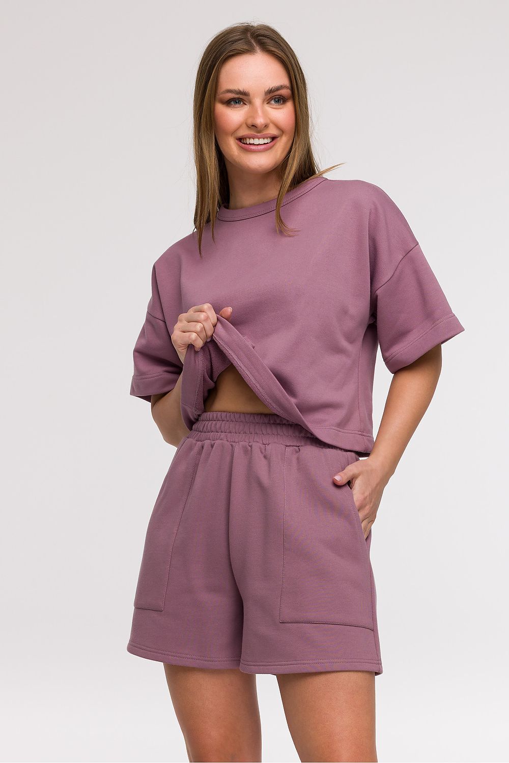  Pantaloni scurţi model 211513 BeWear 