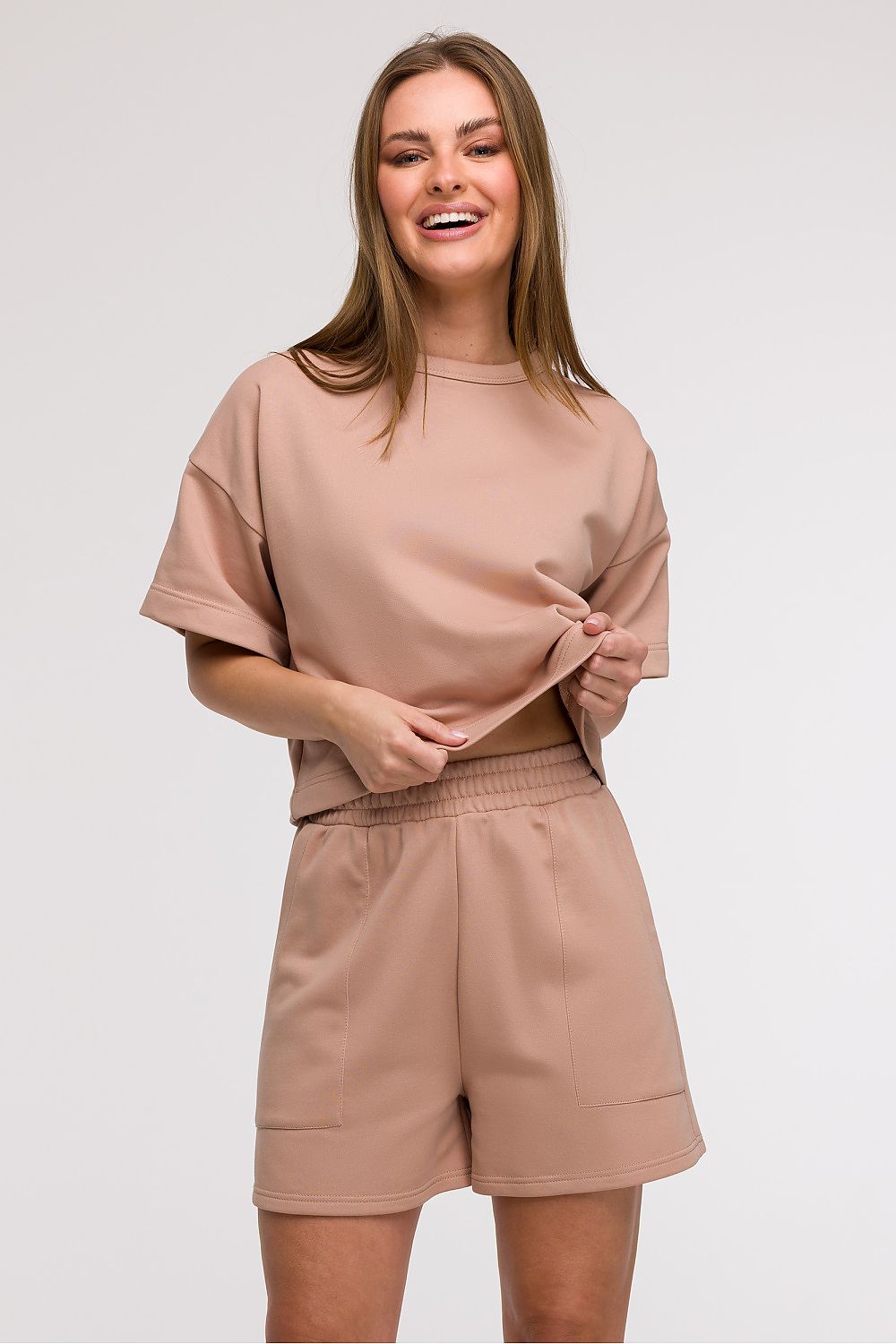  Pantaloni scurţi model 211514 BeWear 