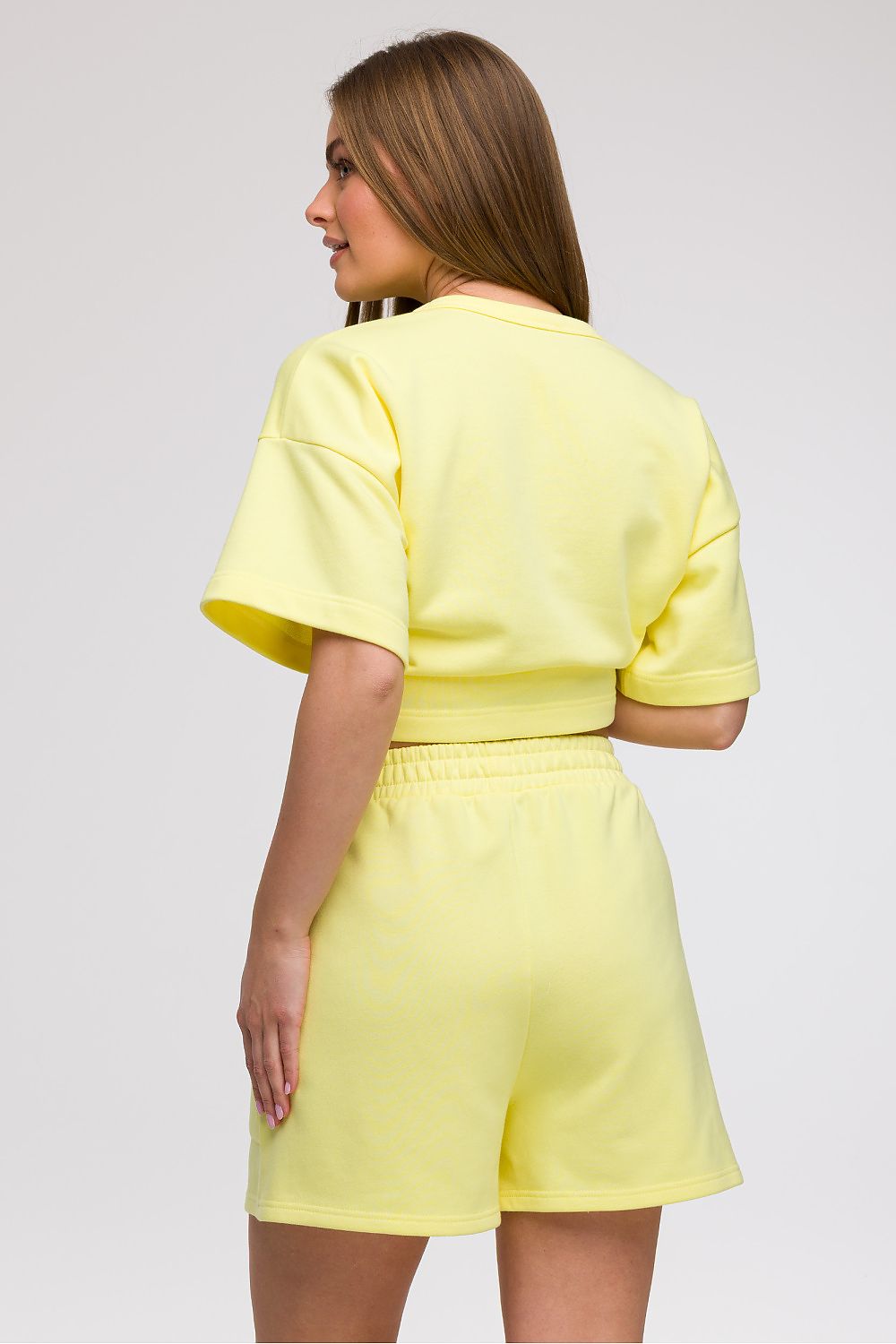  Pantaloni scurţi model 211517 BeWear 