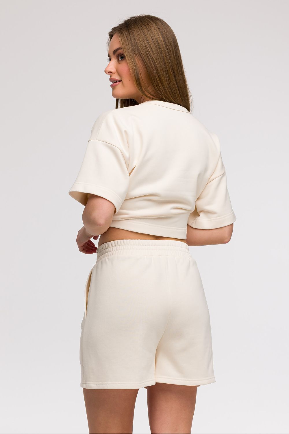  Pantaloni scurţi model 211518 BeWear 