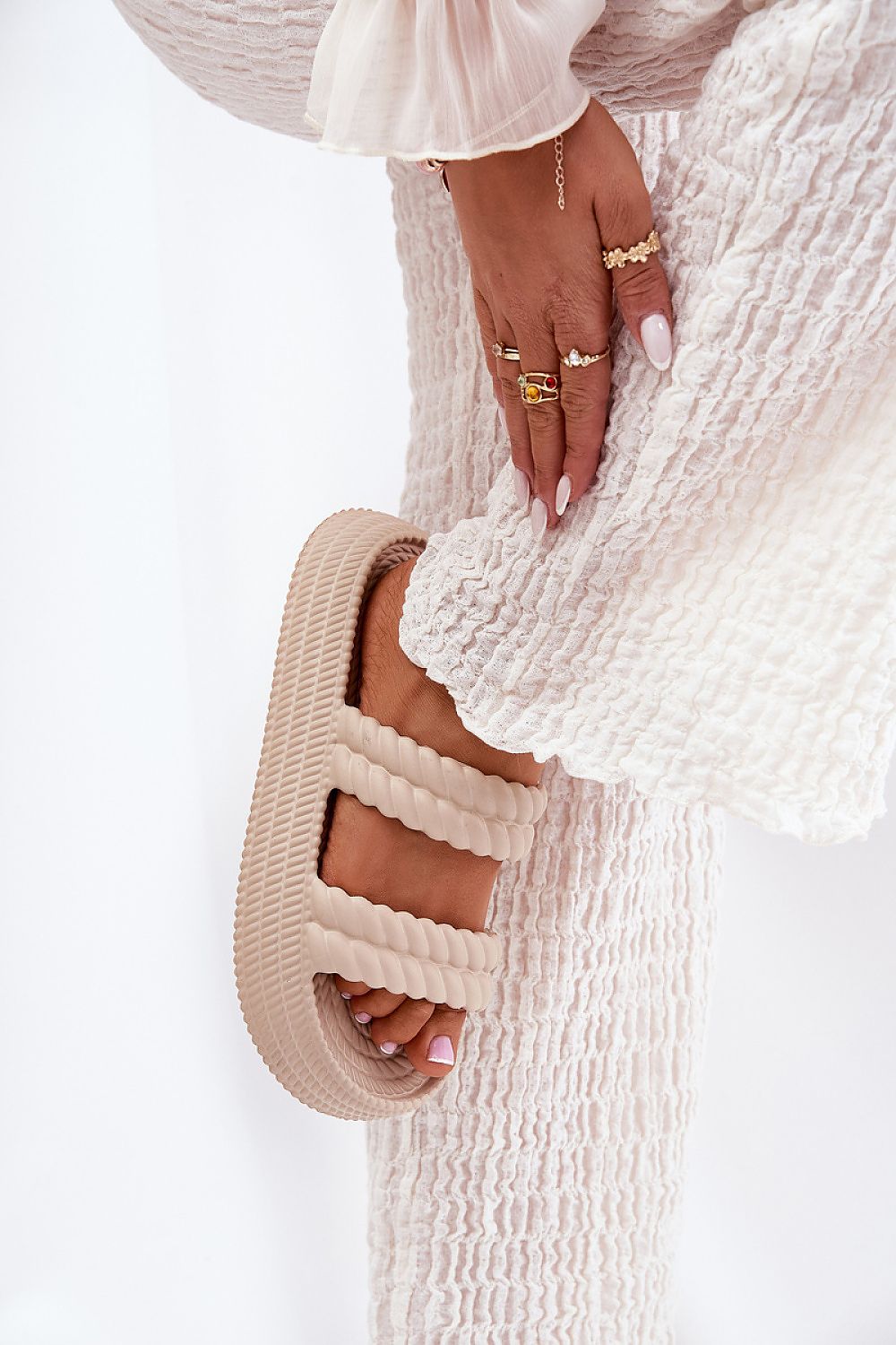 Papuci cu platformă model 211669 Step in style 