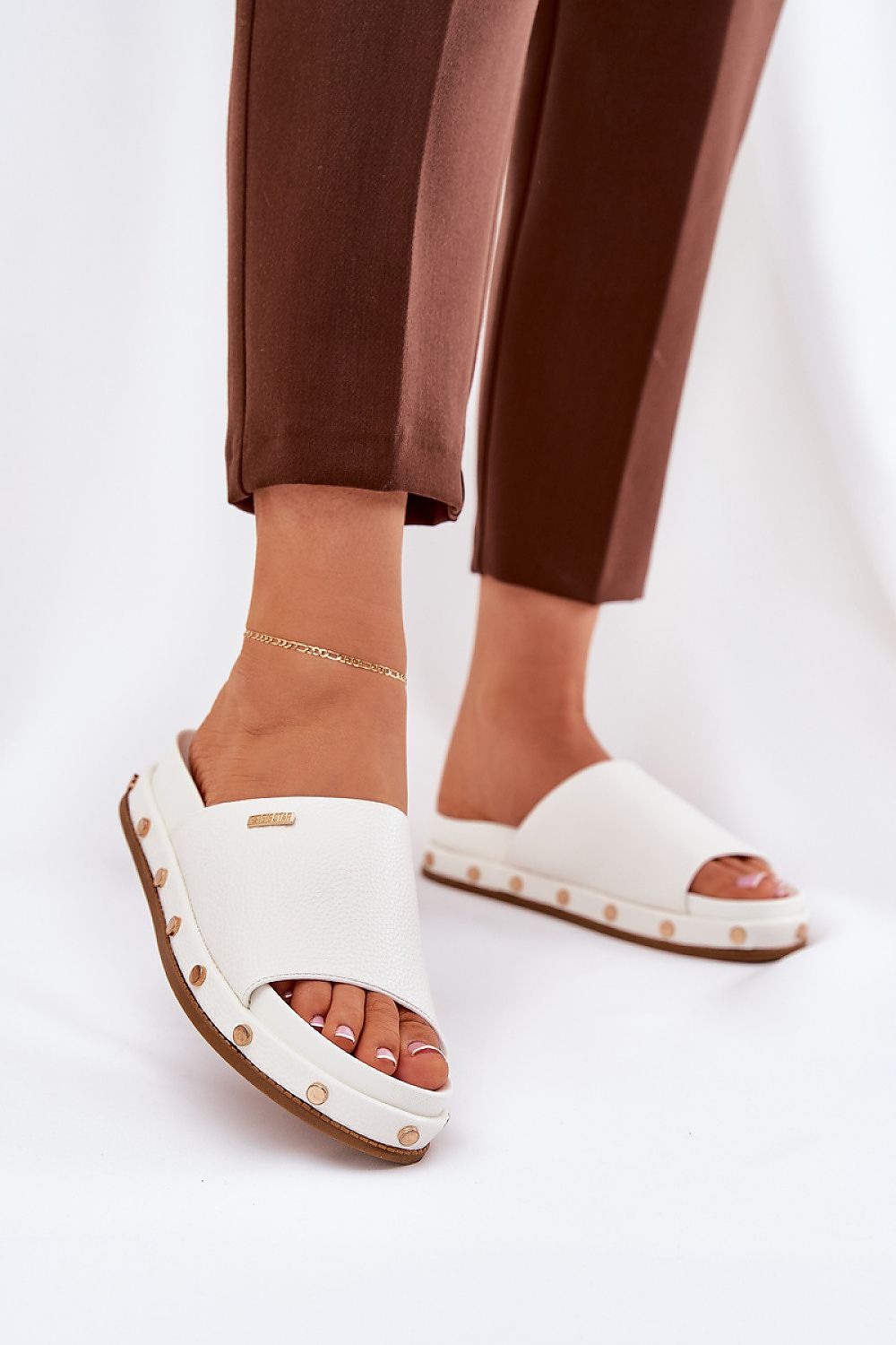  Papuci cu platformă model 211687 Step in style 