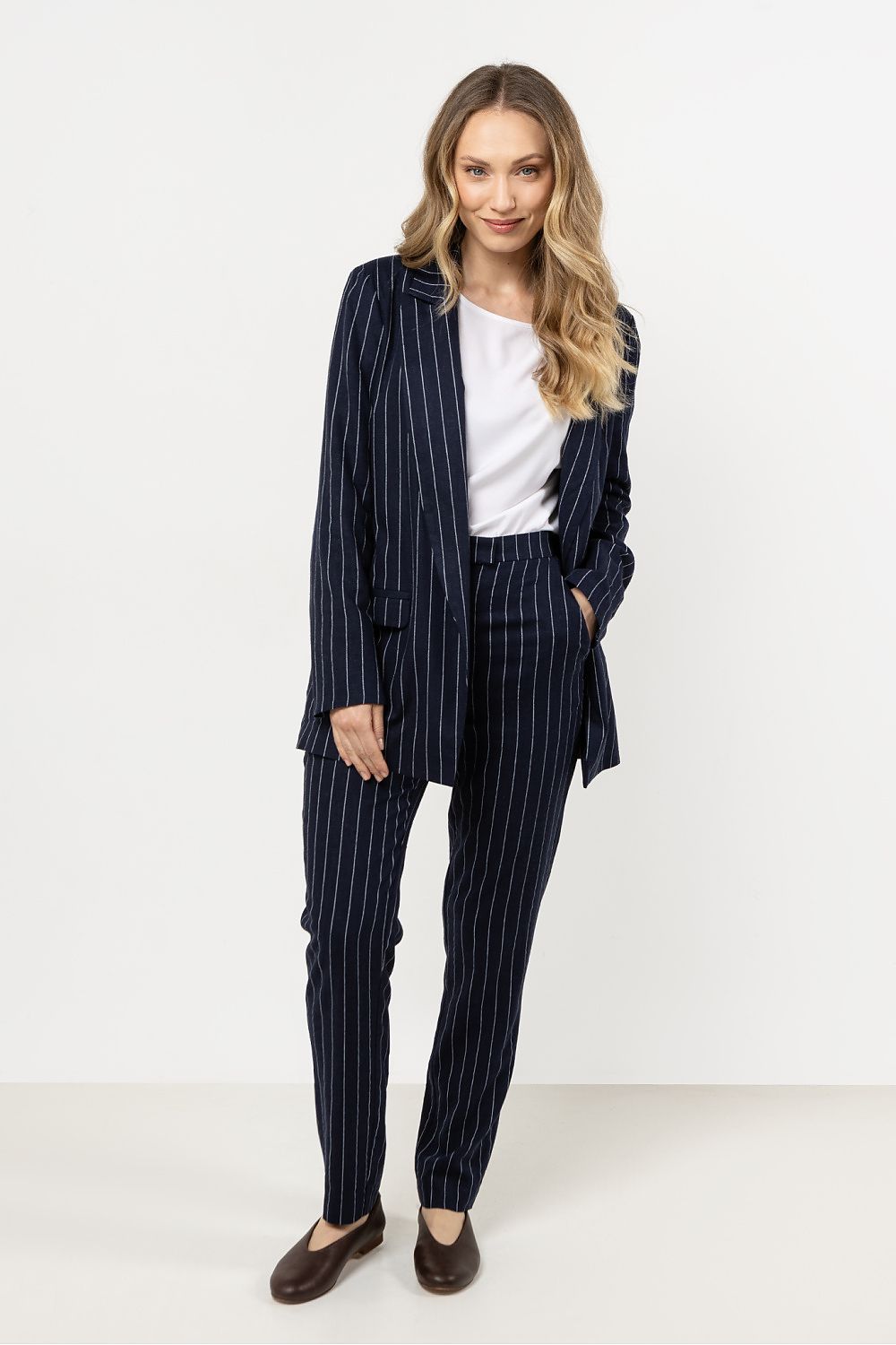  Pantaloni de damă model 212184 awama 