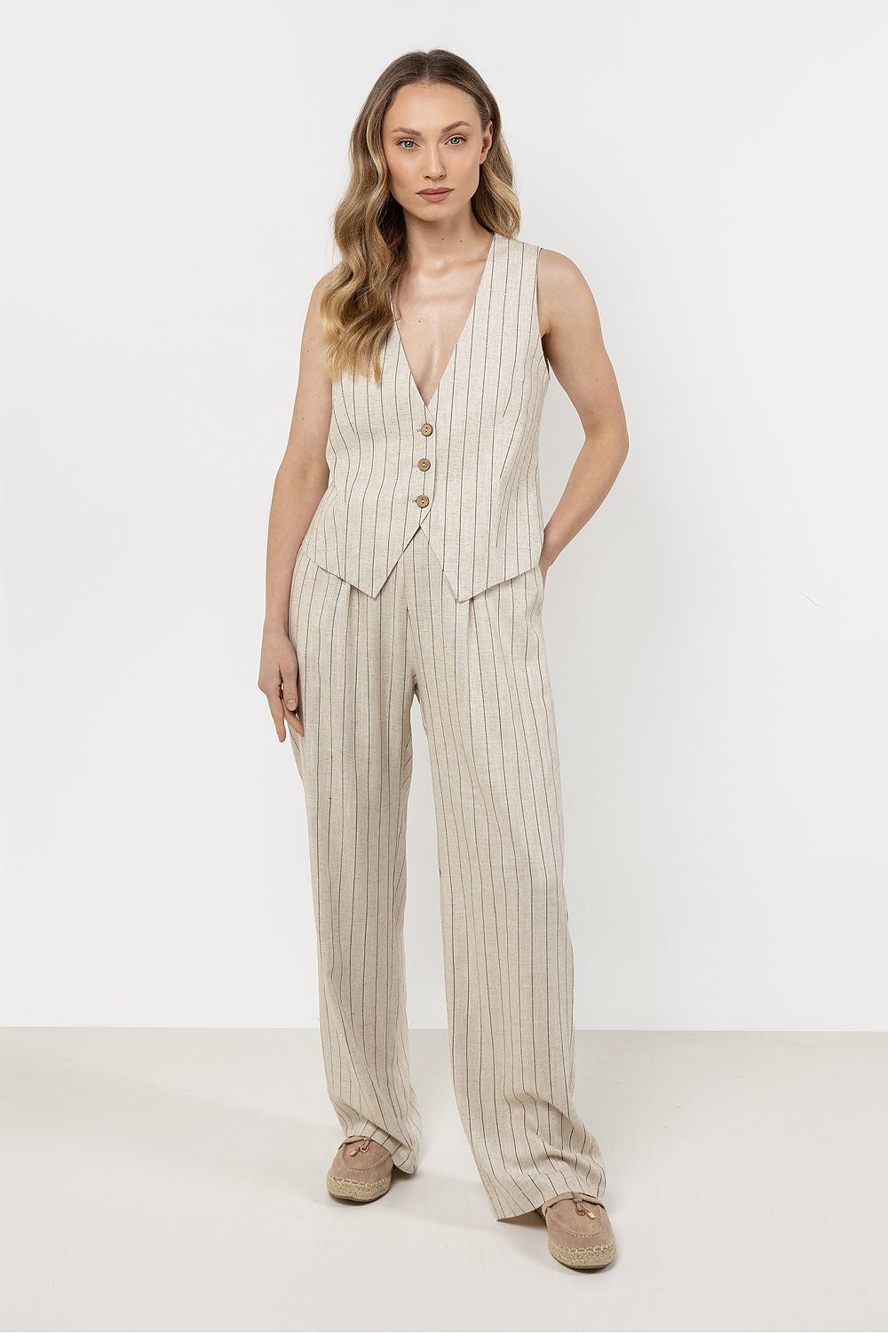  Pantaloni de damă model 212187 awama 