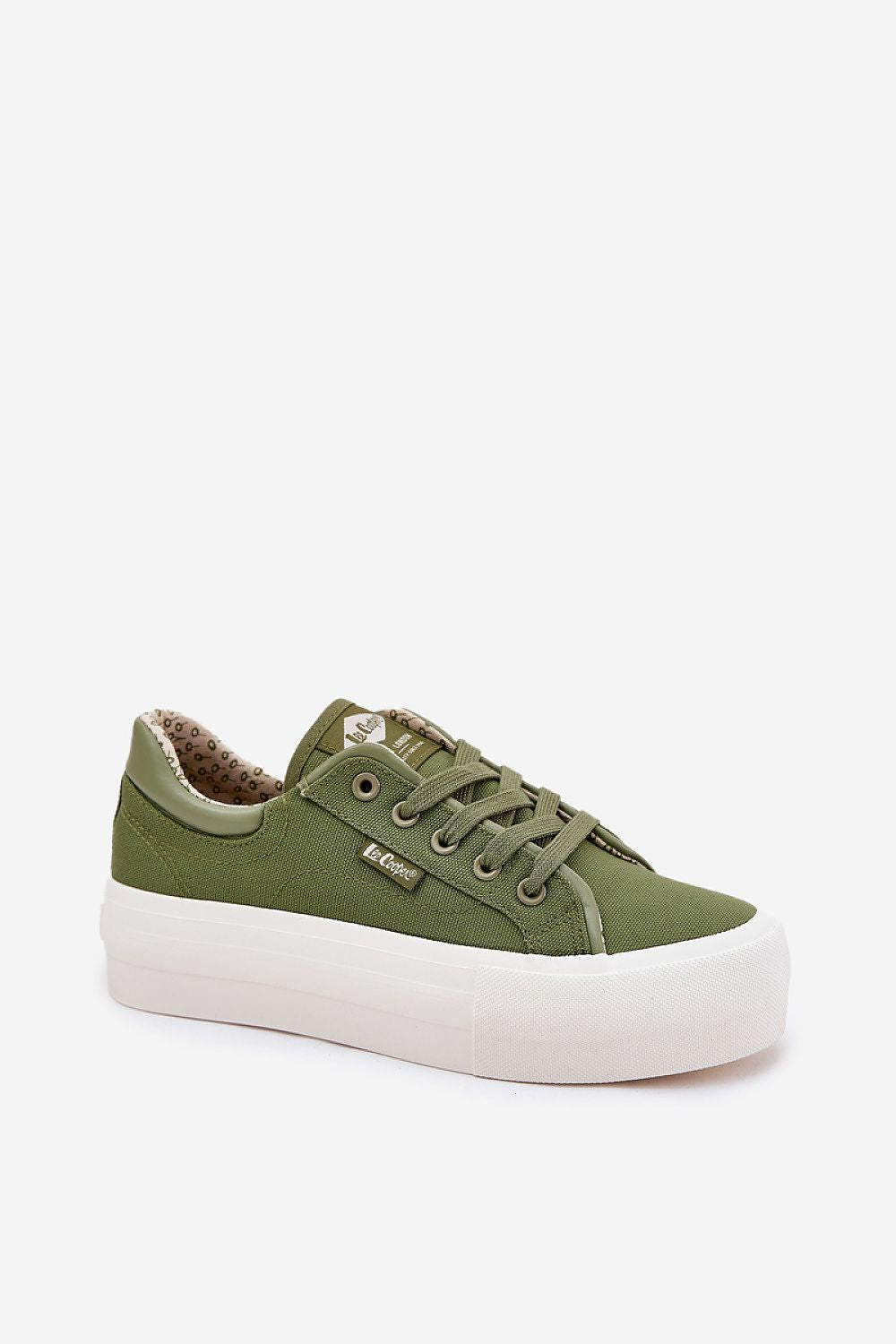  Tenişi model 212618 Step in style 