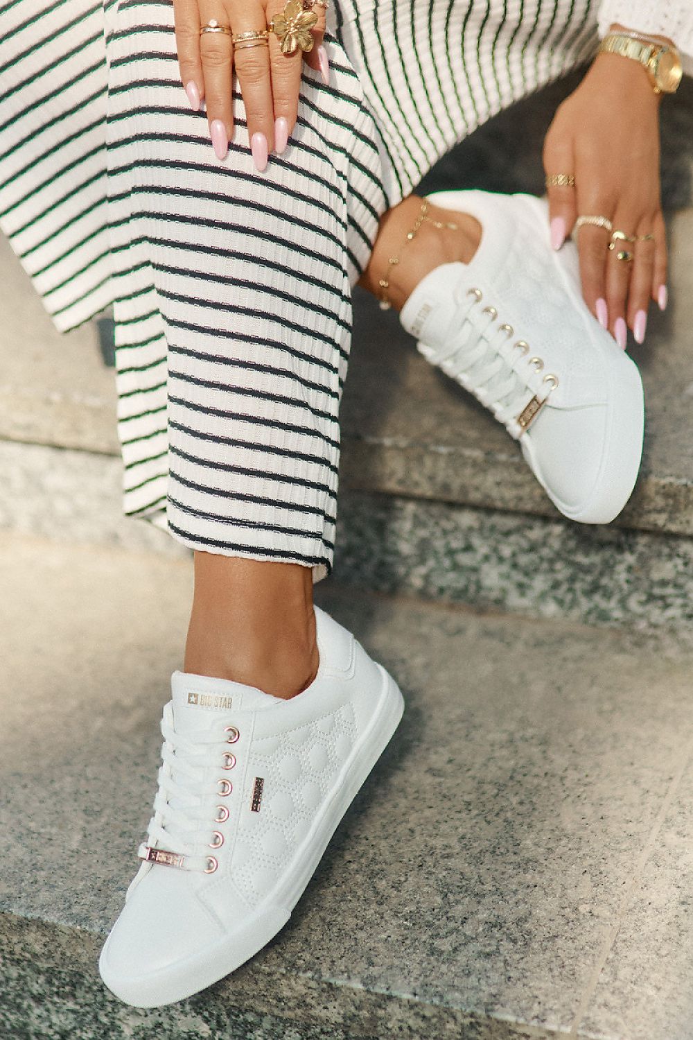  Tenişi model 212727 Step in style 