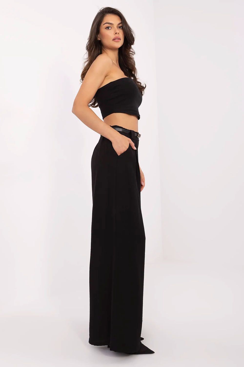  Pantaloni de damă model 213063 Italy Moda 