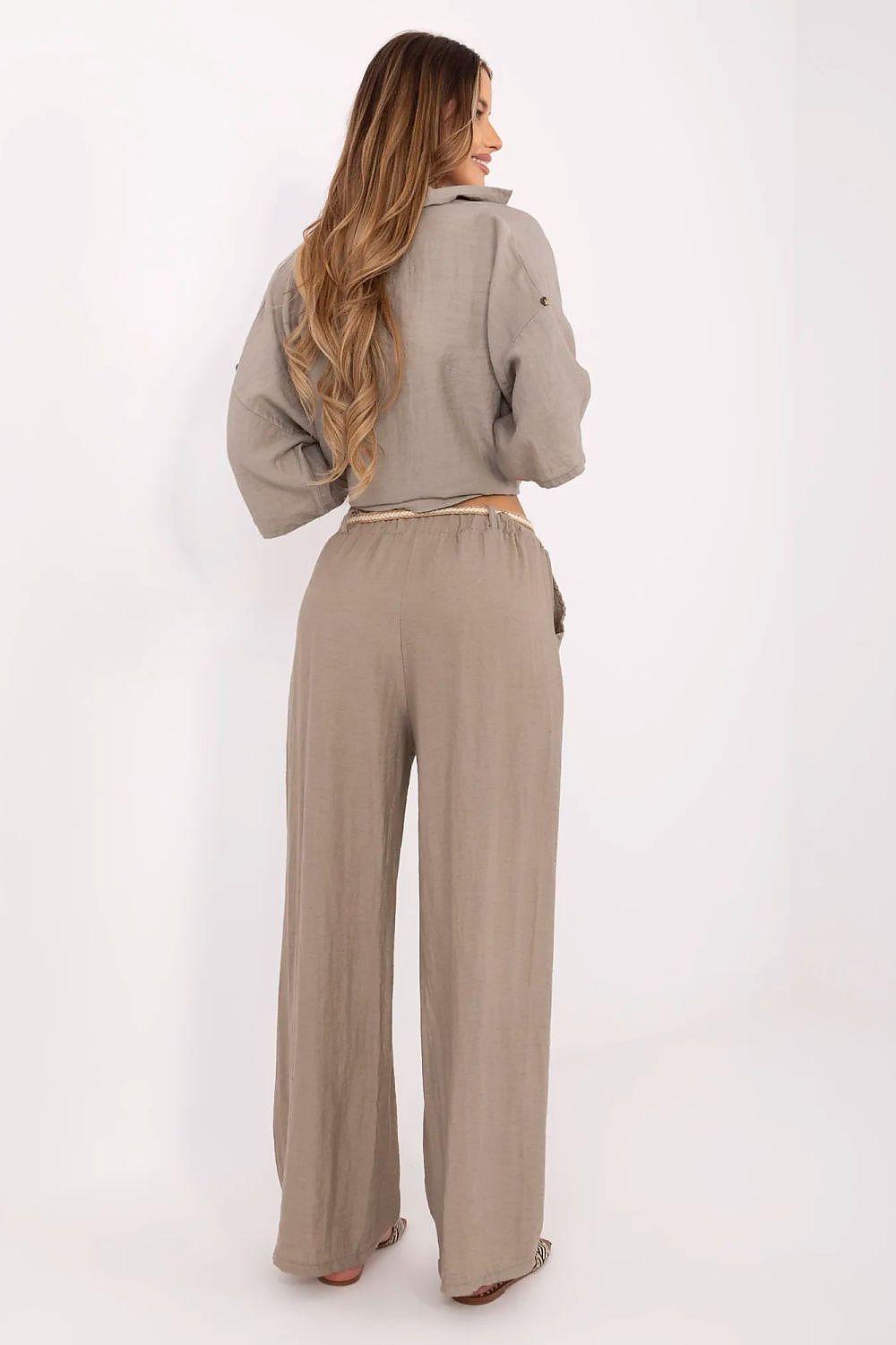  Pantaloni de damă model 214060 Italy Moda 