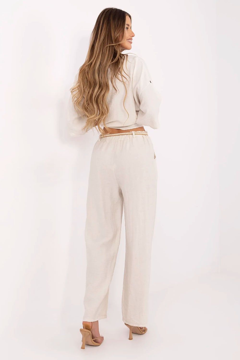  Pantaloni de damă model 214061 Italy Moda 