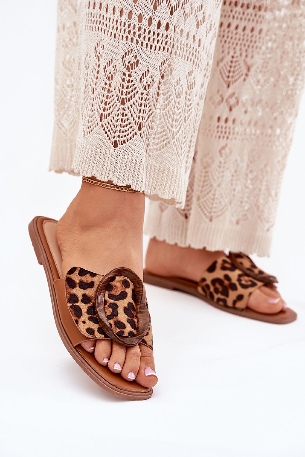  Şlapi model 214134 Step in style 