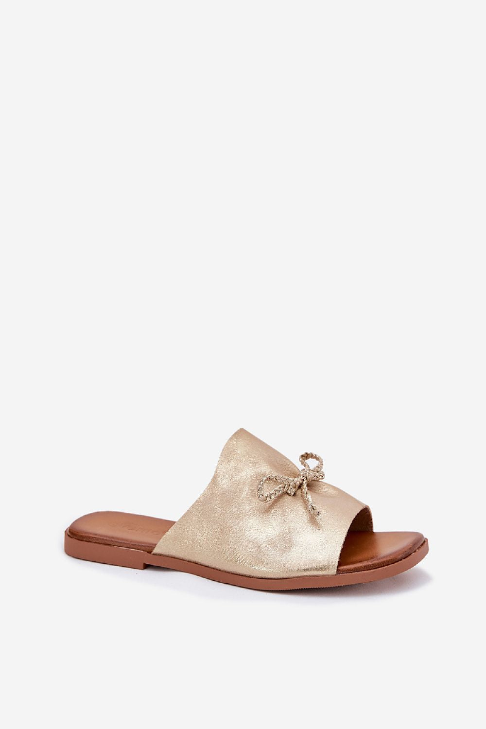  Şlapi model 214380 Step in style 