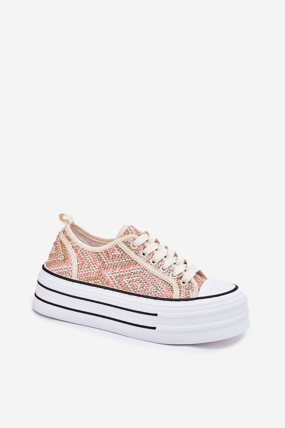  Tenişi model 214395 Step in style 